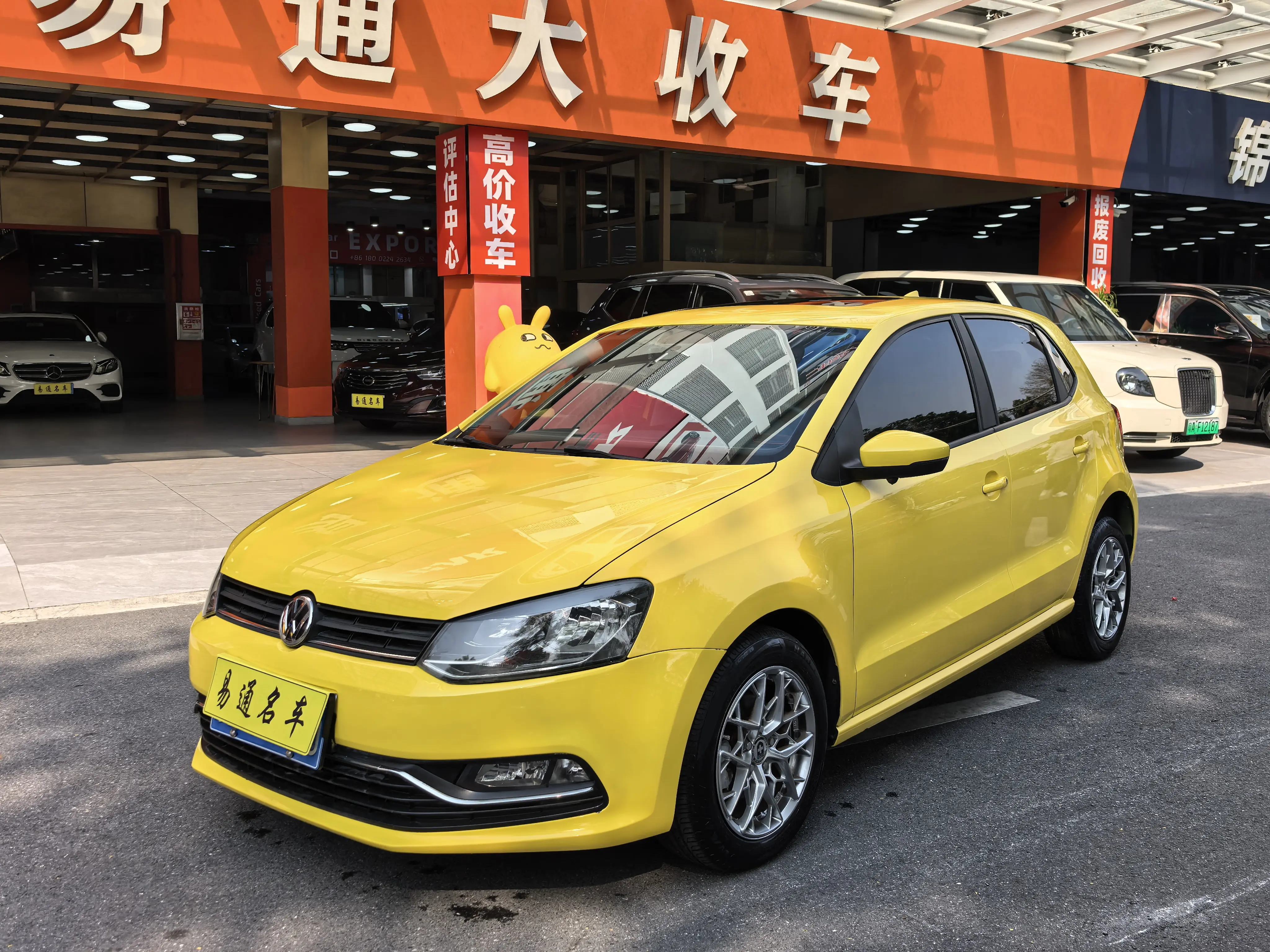 Volkswagen Polo  из Китая