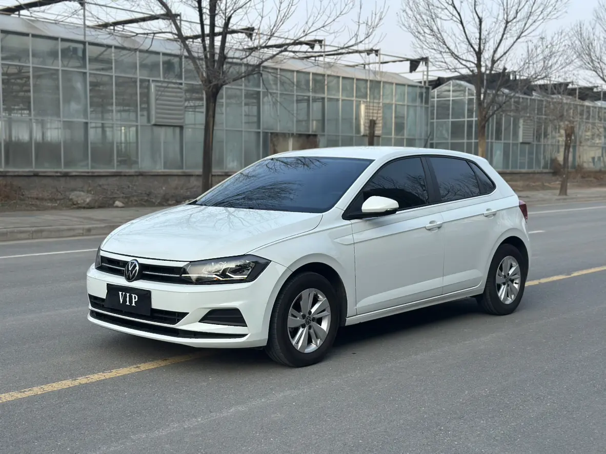 Volkswagen Polo  из Китая