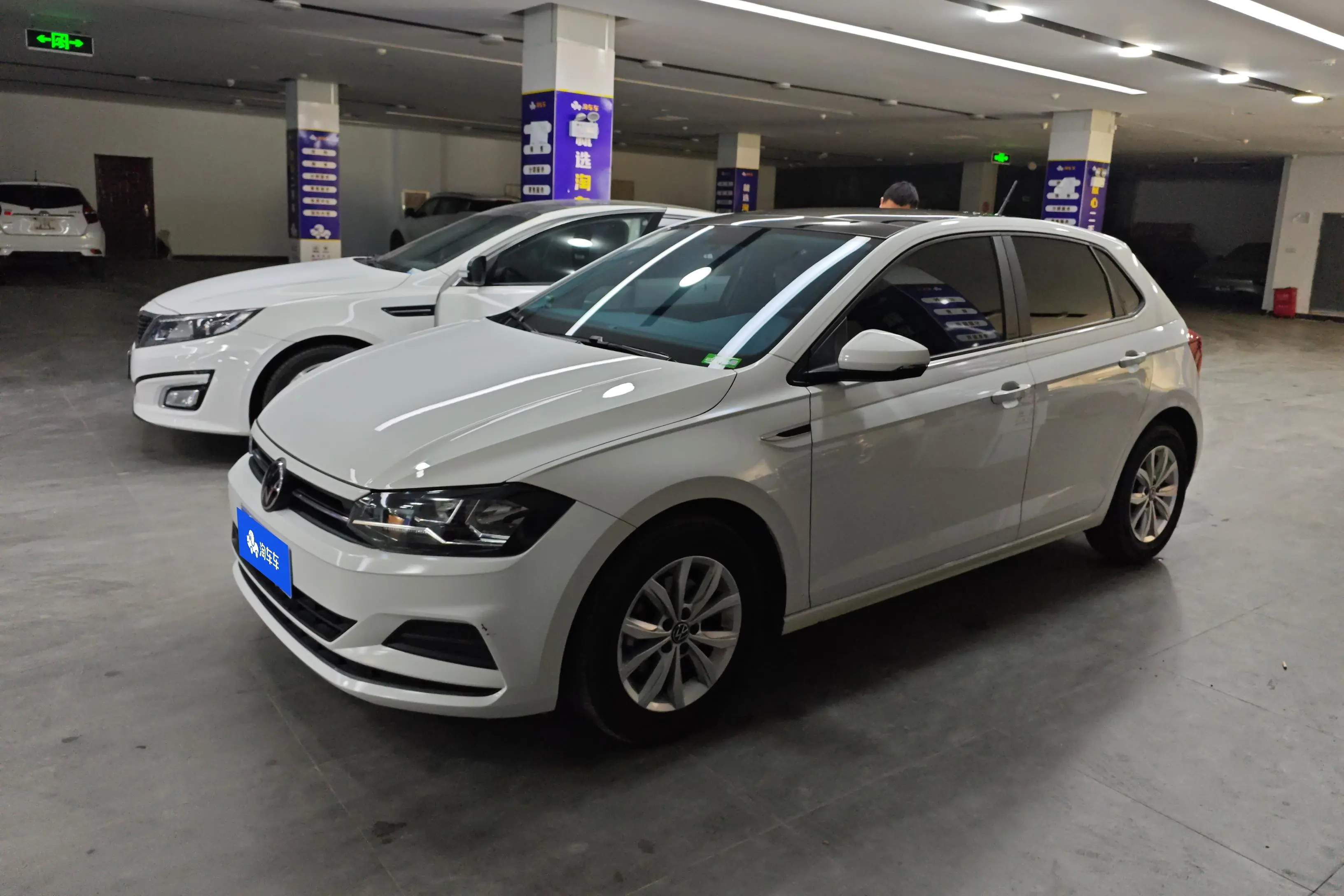 Volkswagen Polo  из Китая