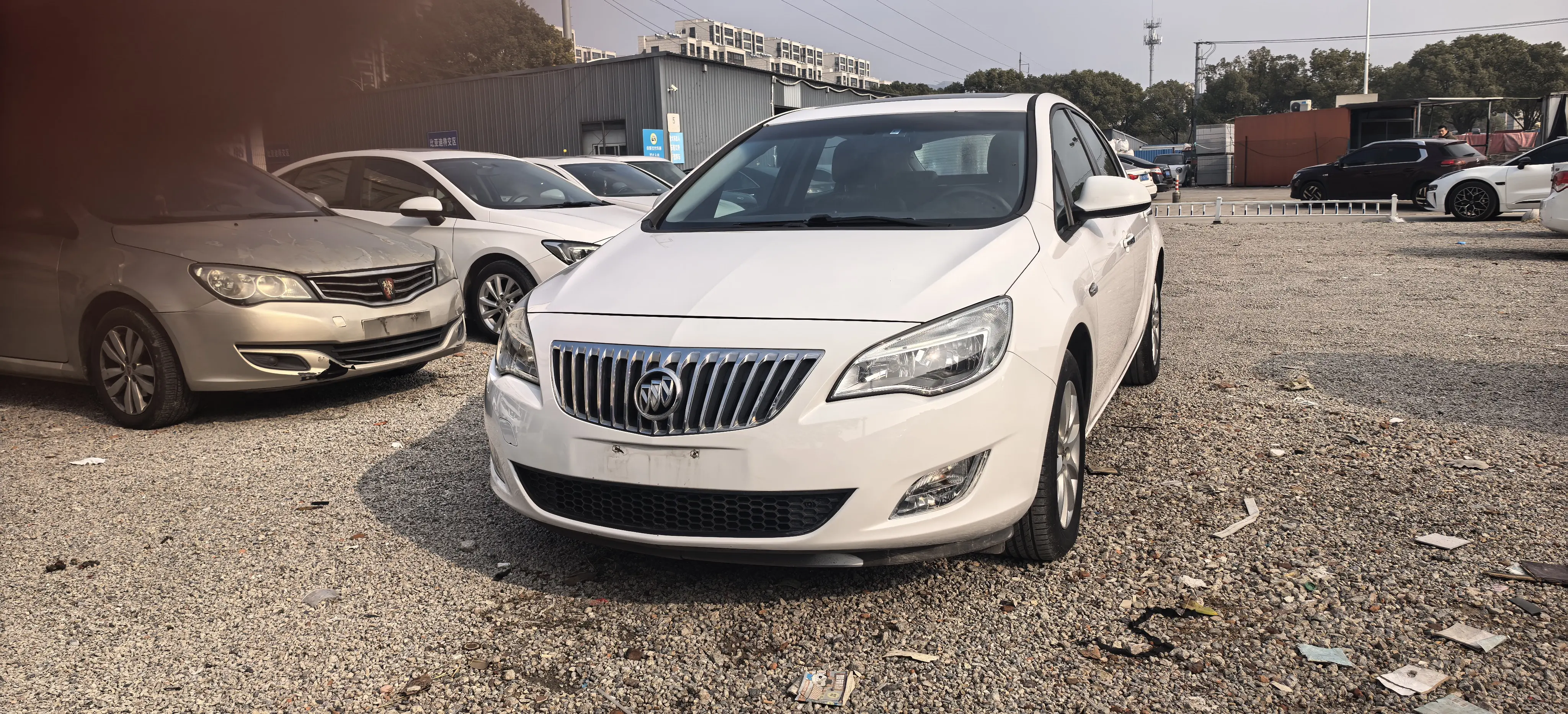 Buick Yinglang  из Китая