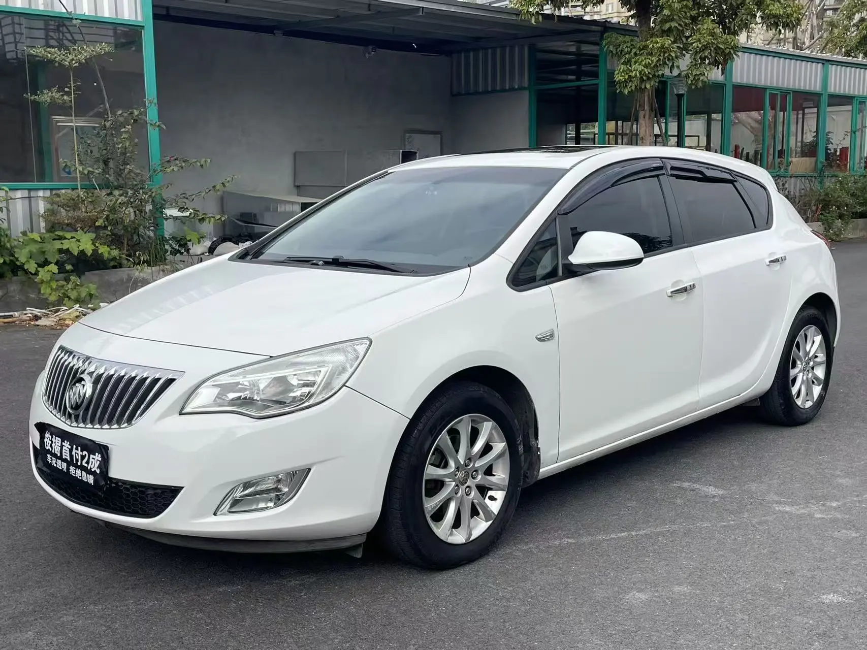 Buick Yinglang  из Китая