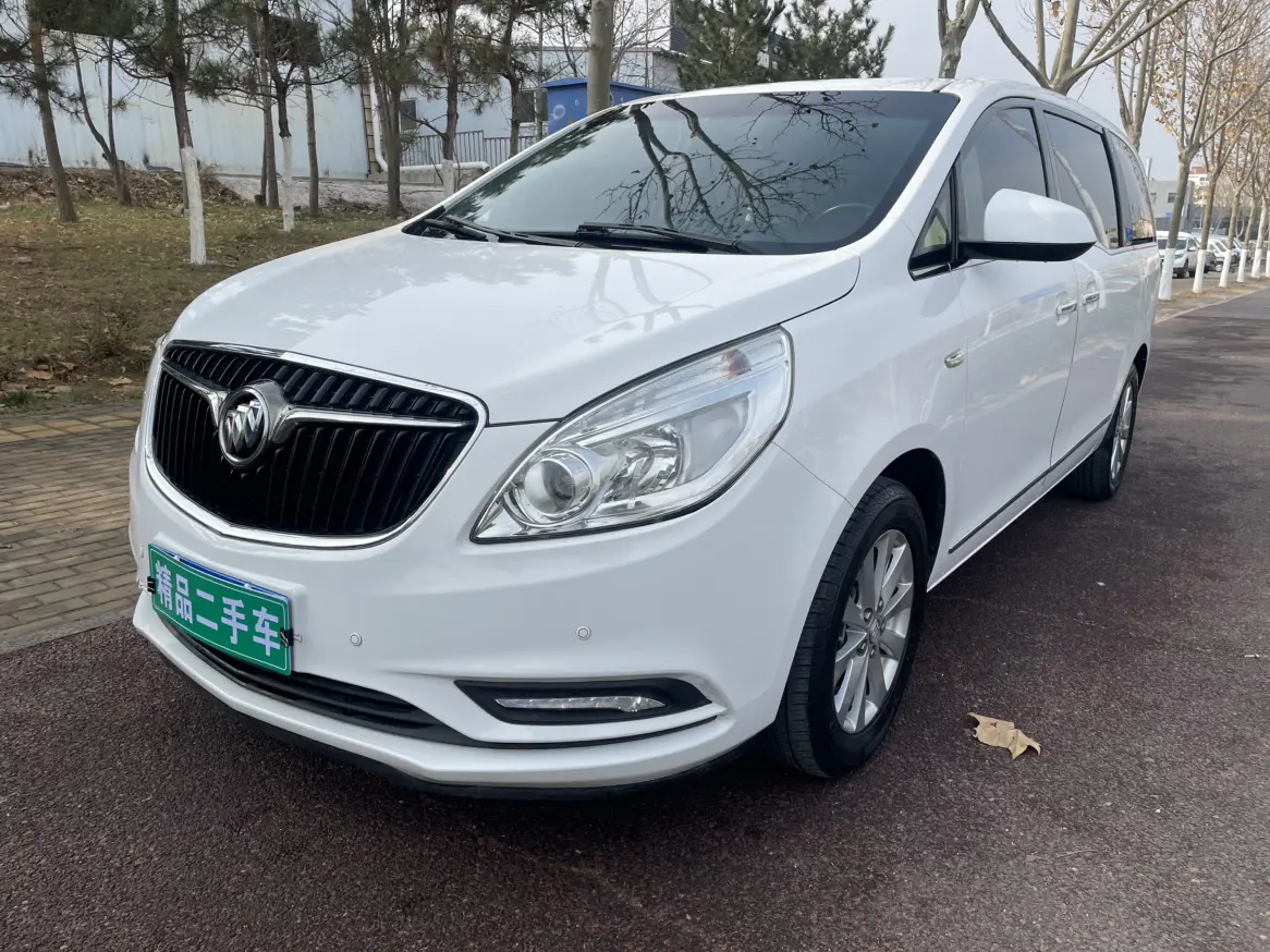 Buick GL8  из Китая
