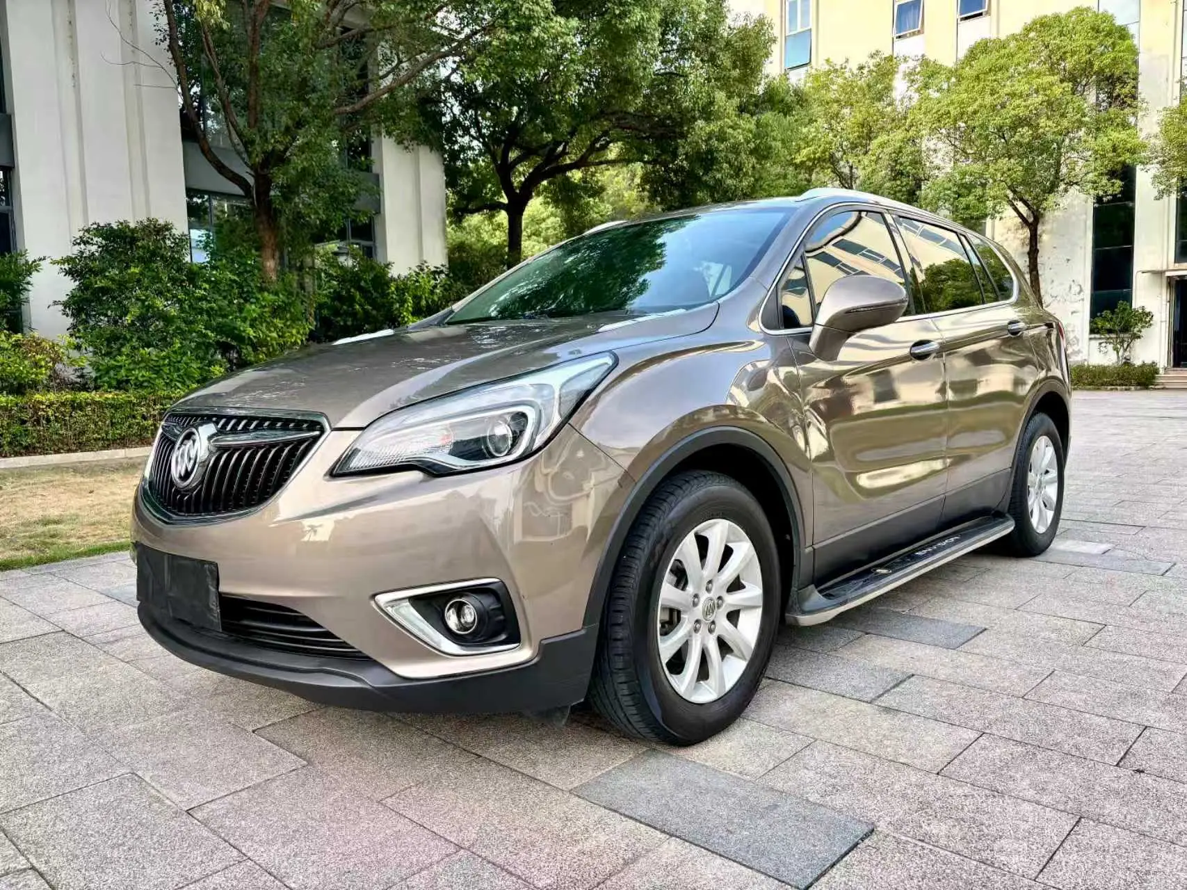 Buick Envision  из Китая