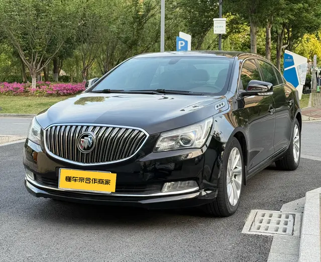 Buick LaCrosse  из Китая