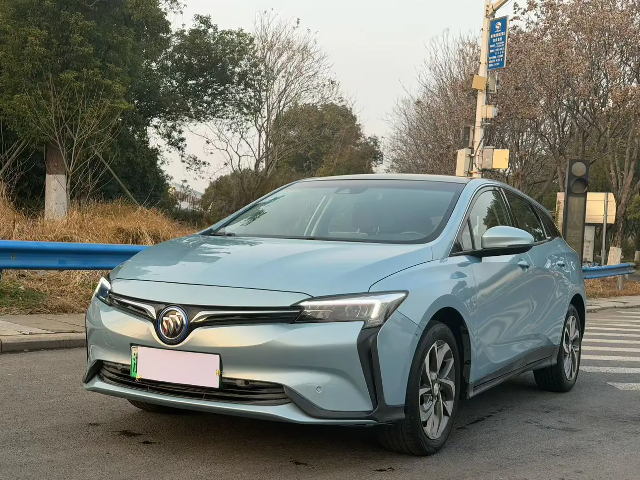 Buick Micro blue 6  из Китая