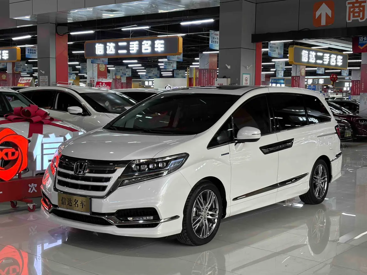 Honda Elysion (Alison)  из Китая