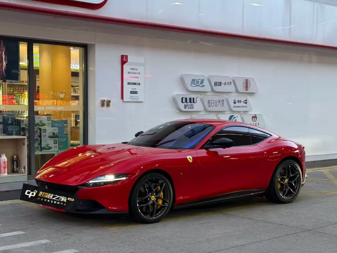 Ferrari Roma  из Китая