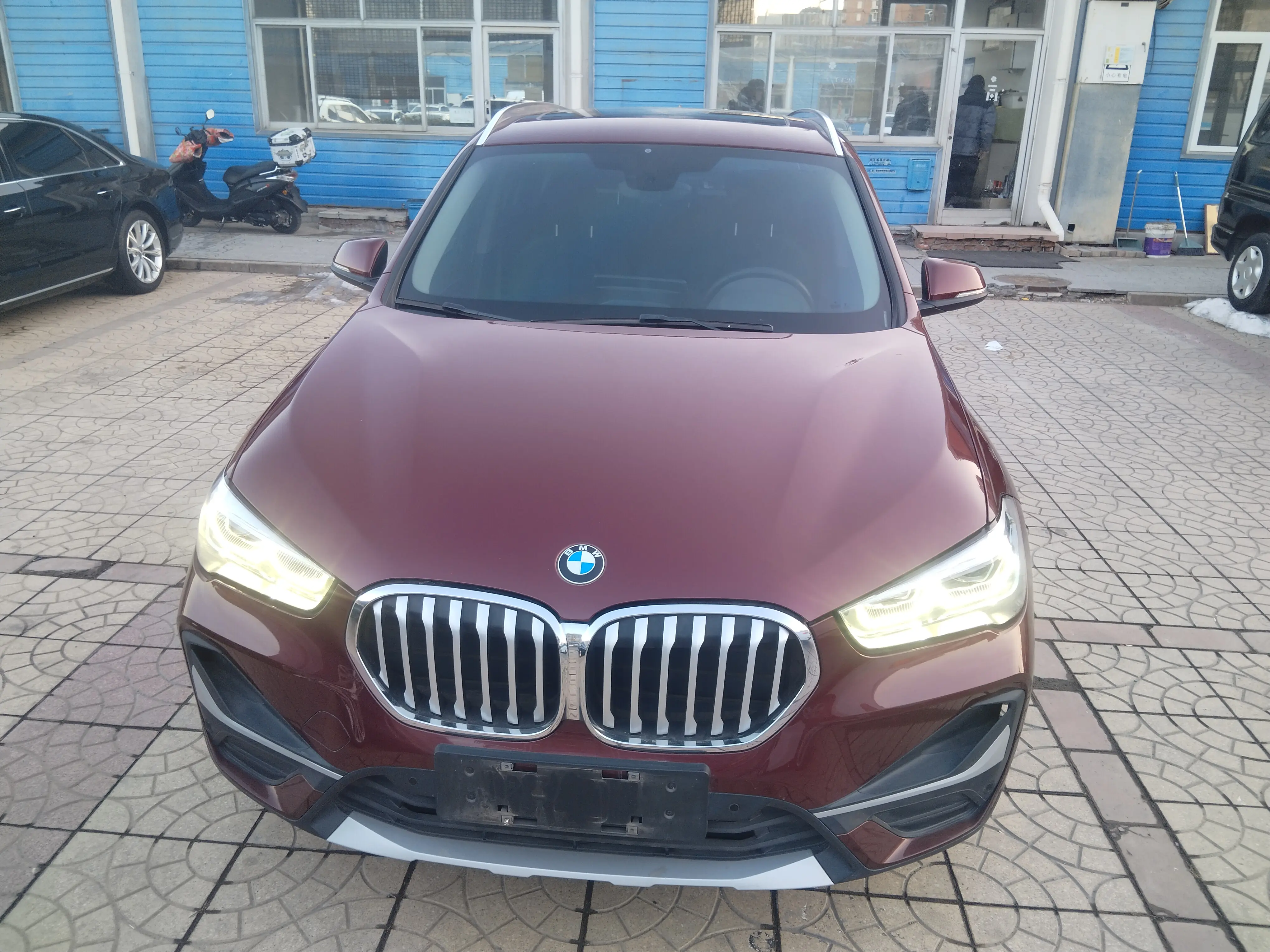 BMW X1 PHEV  из Китая