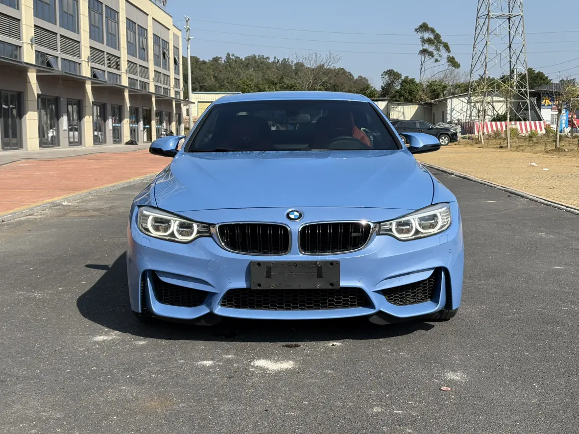 BMW M4  из Китая