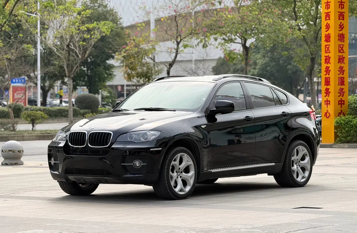 BMW X6  из Китая