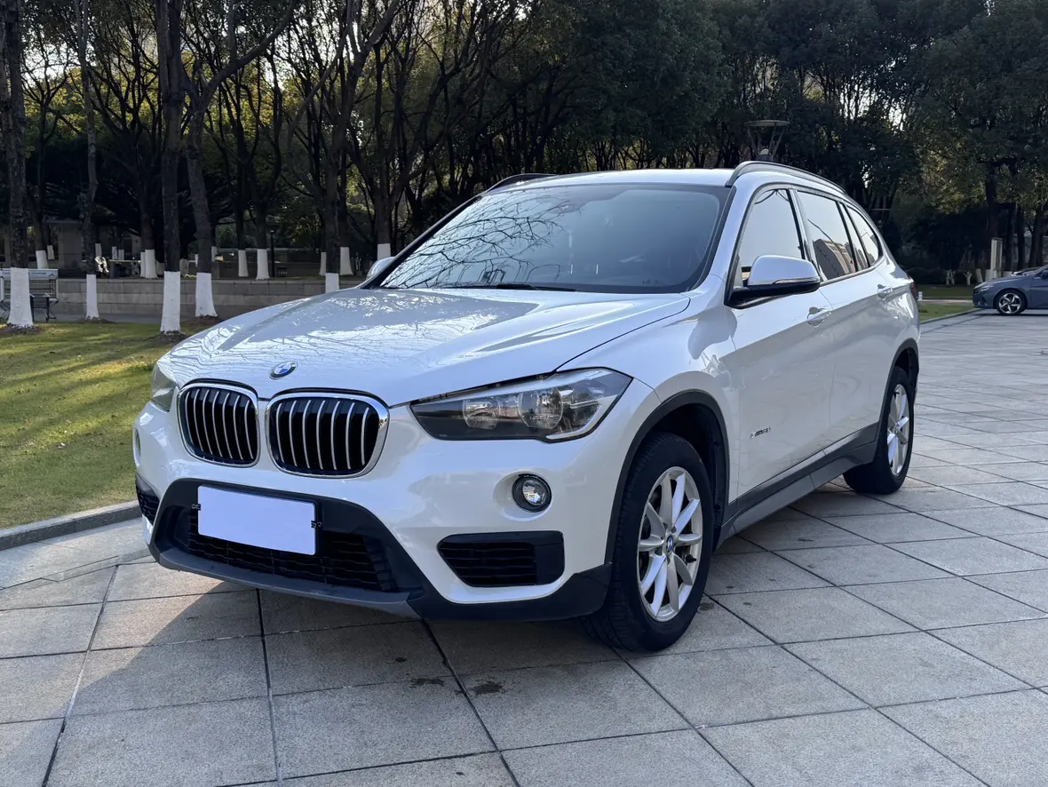 BMW X1  из Китая