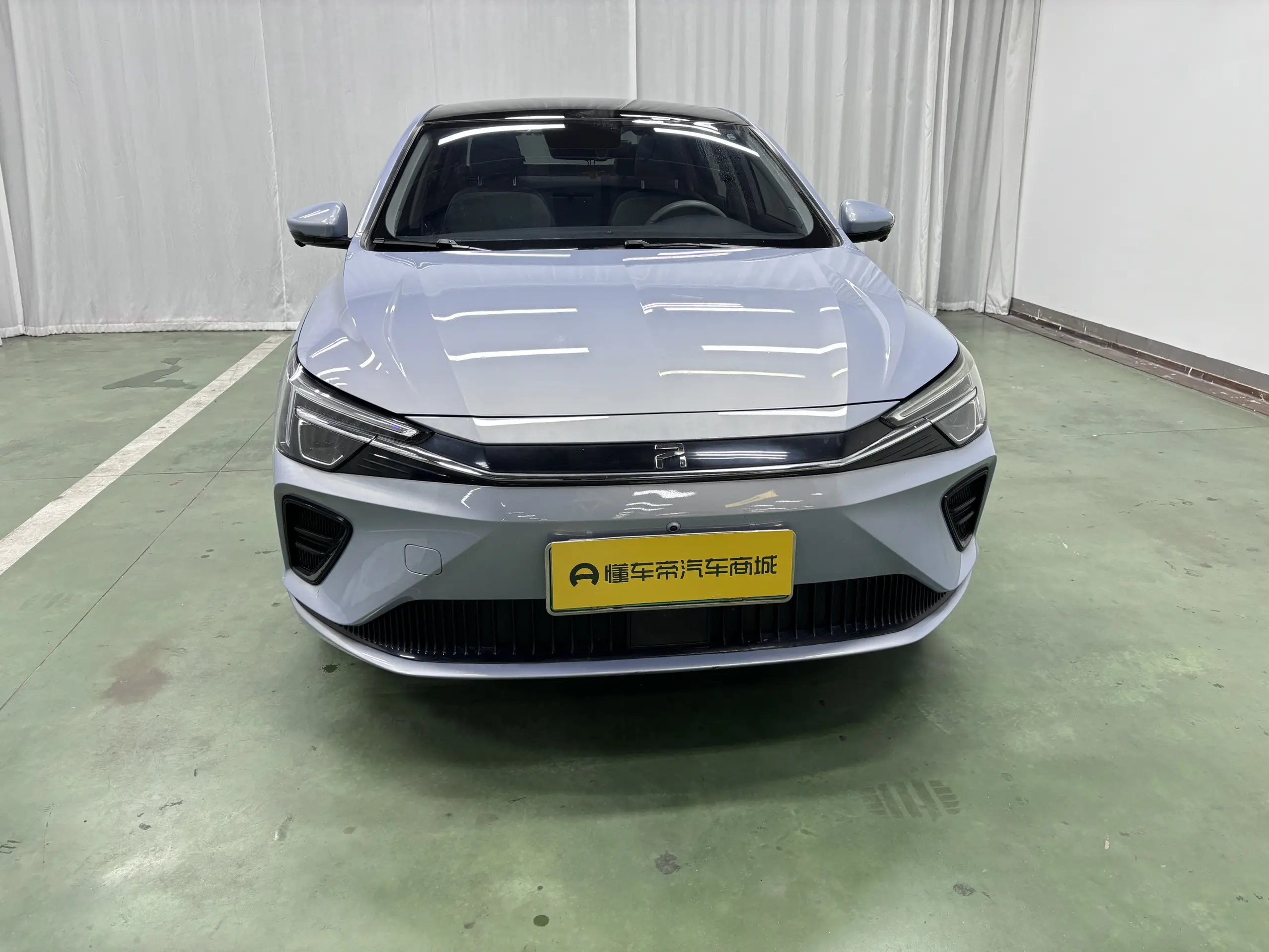 Rising Auto Feifan ER6  из Китая