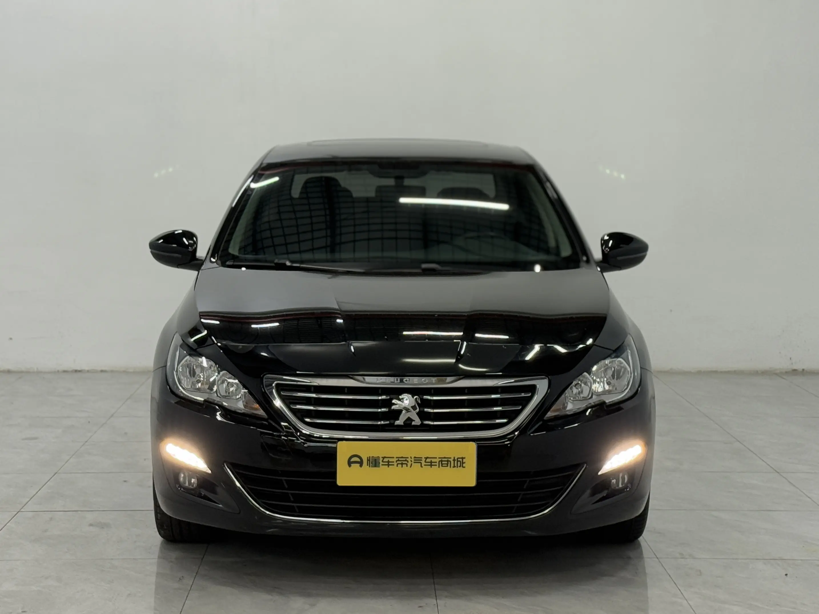 Peugeot 408  из Китая