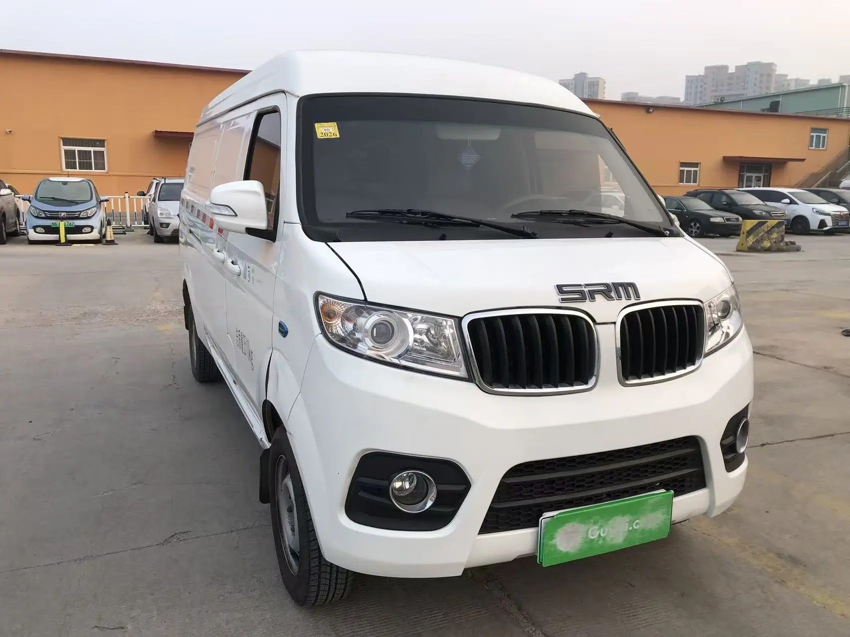 Xinyuan Automobile Good Luck No. 1  из Китая