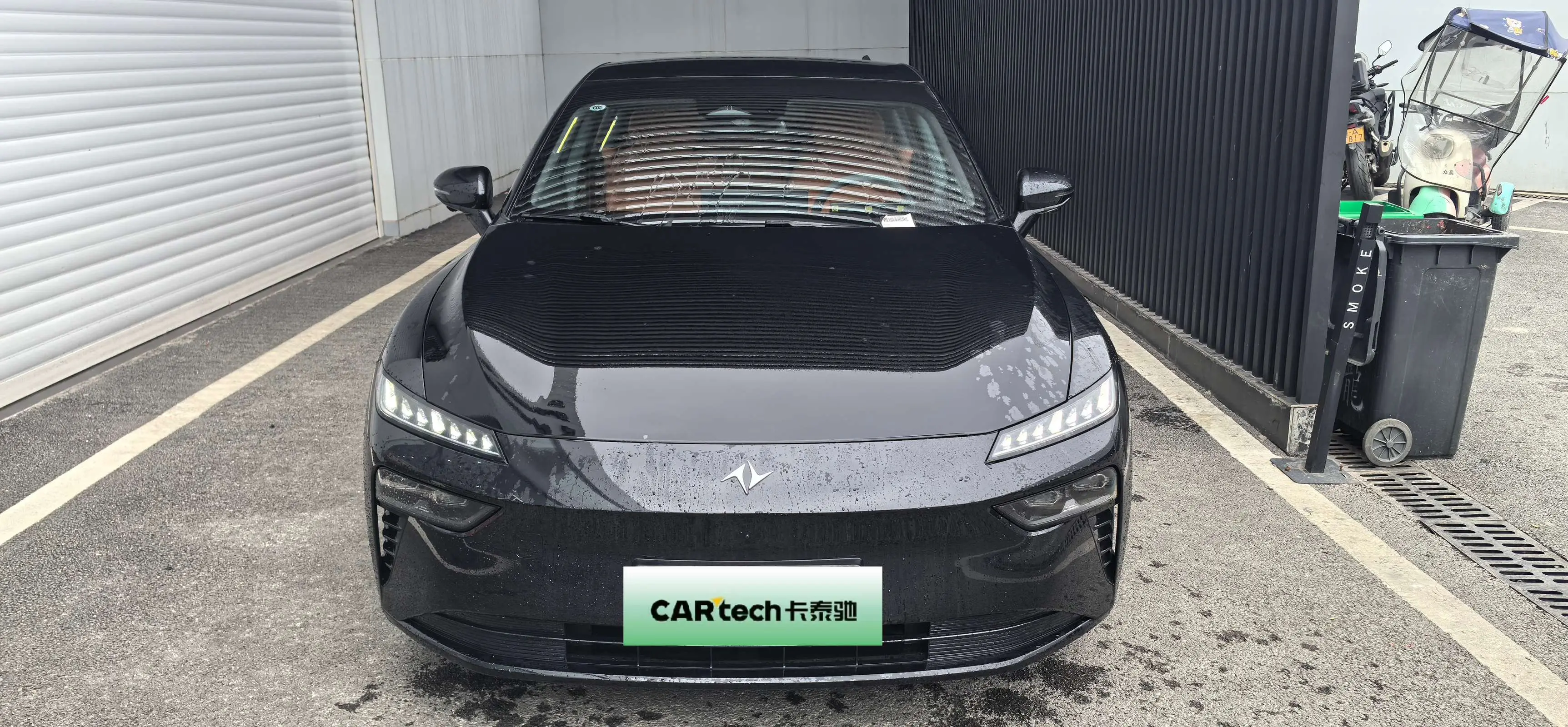 Dongfeng Eπ007  из Китая