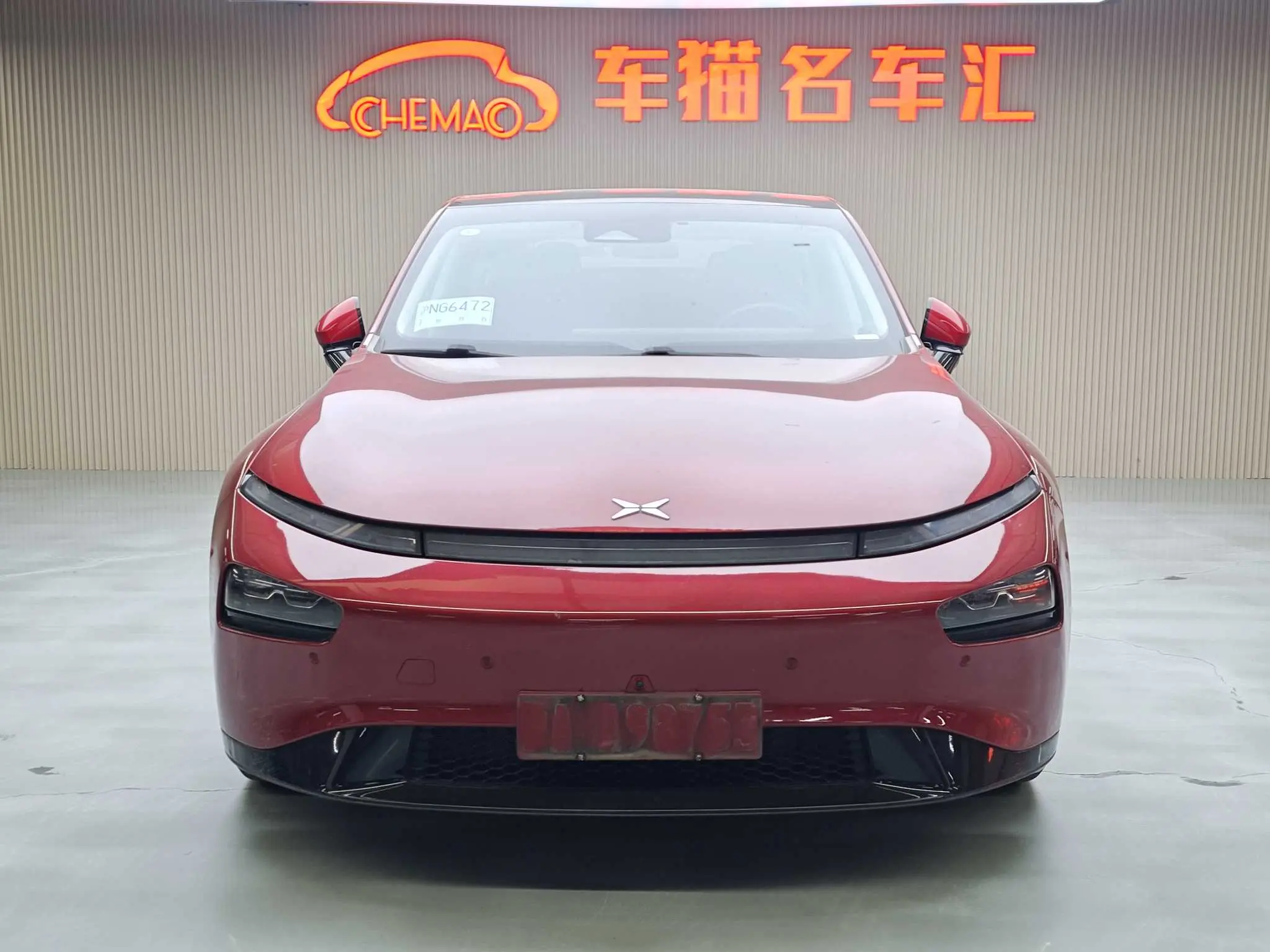 Xpeng P7  из Китая