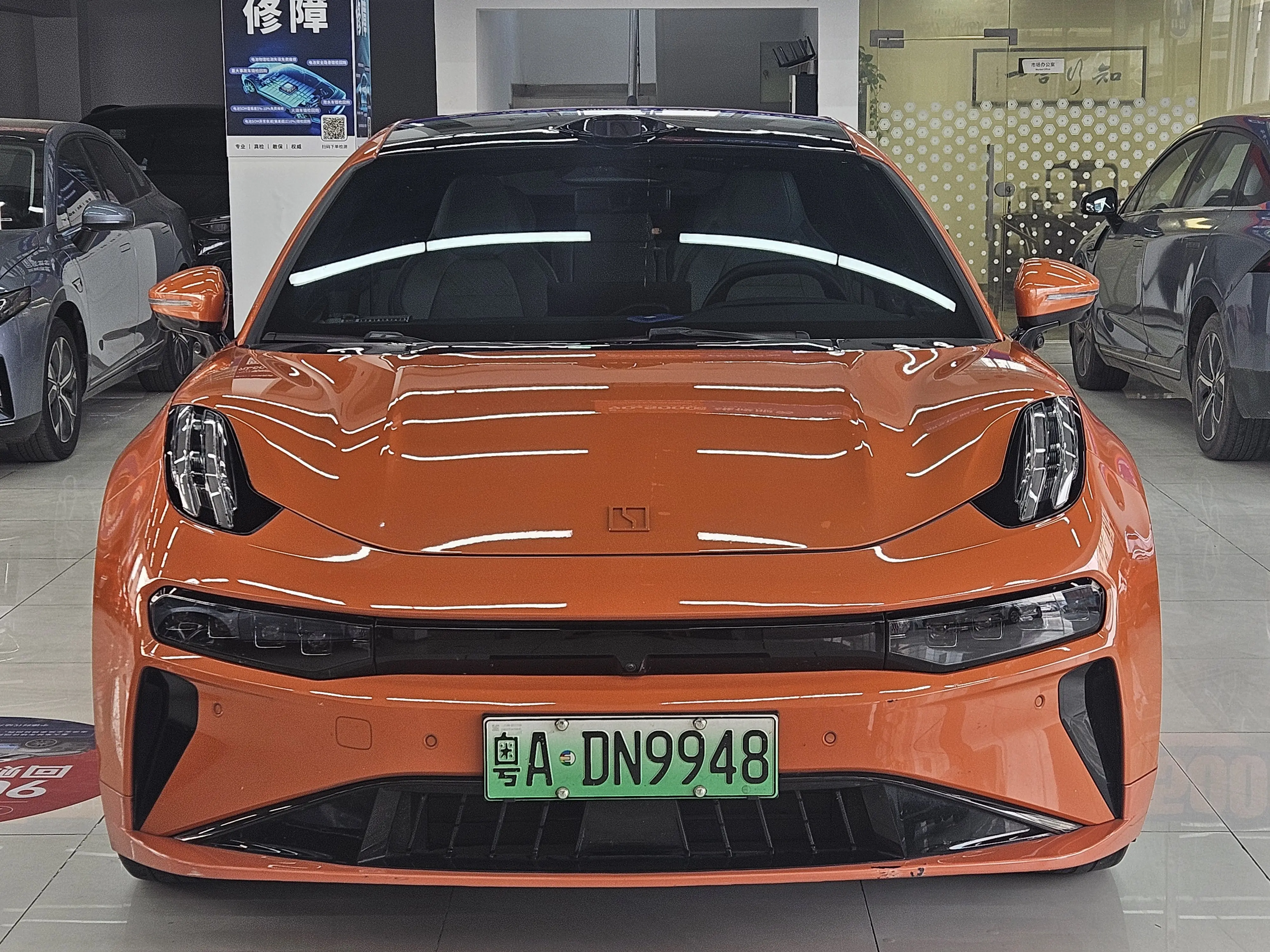 ZEEKR 001  из Китая