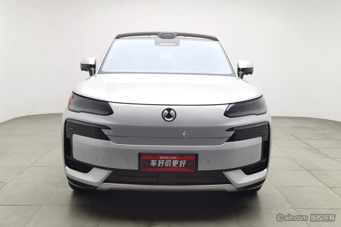 Denza Tengzhong N9 DM  из Китая