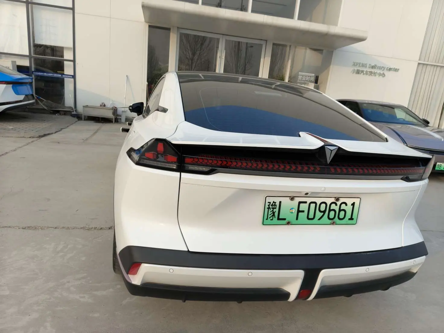 Deepal Dark blue SL03  из Китая