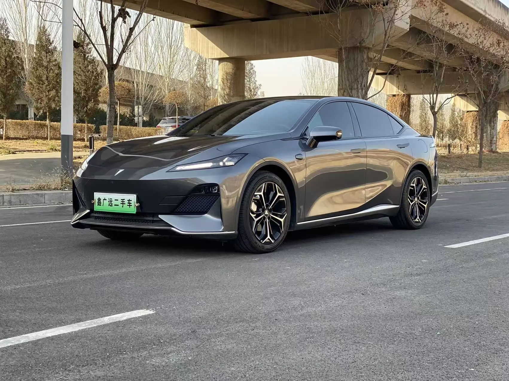 Deepal Dark blue SL03  из Китая