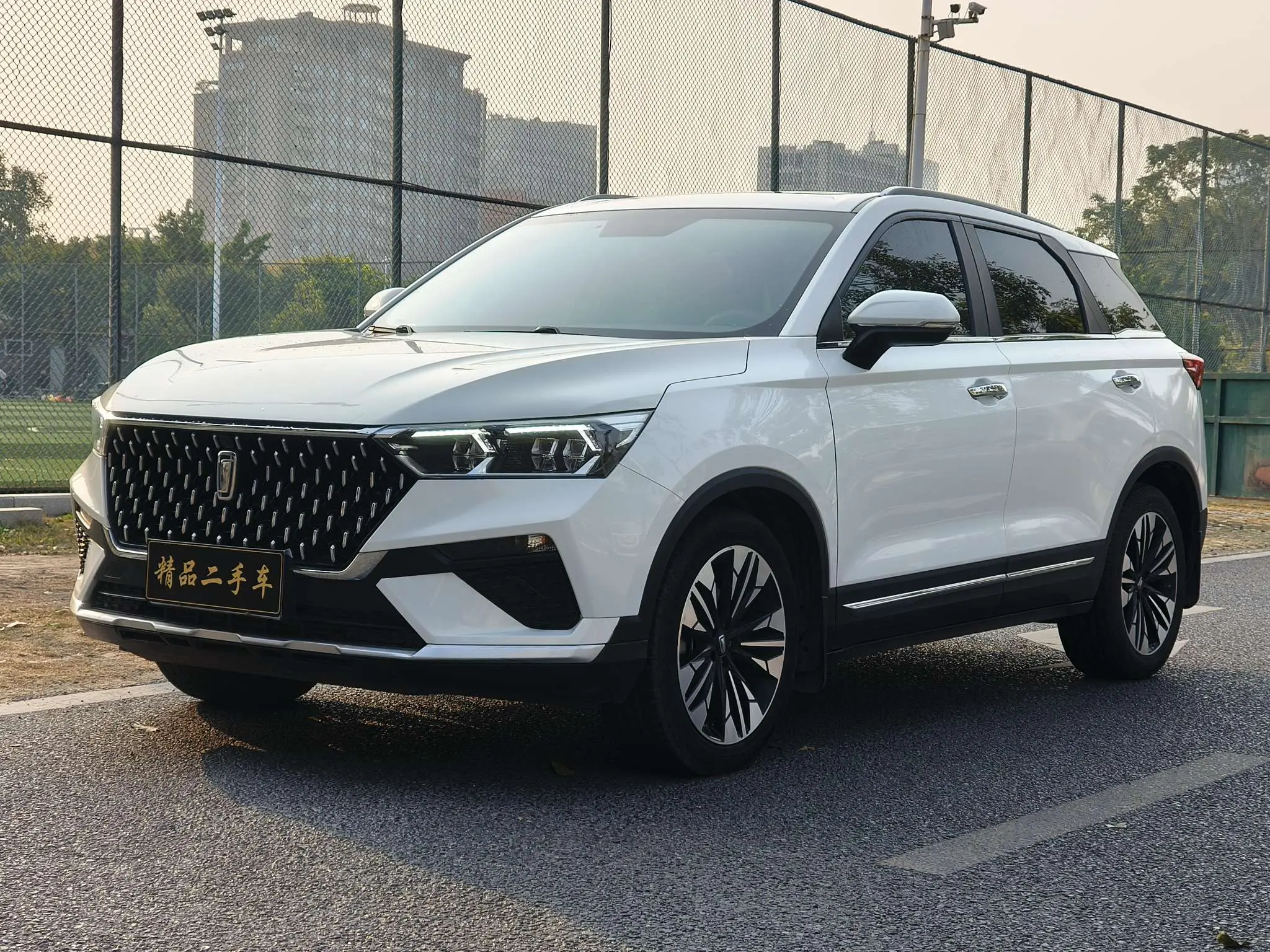 FAW Bestune T77 (Besturn T77)  из Китая