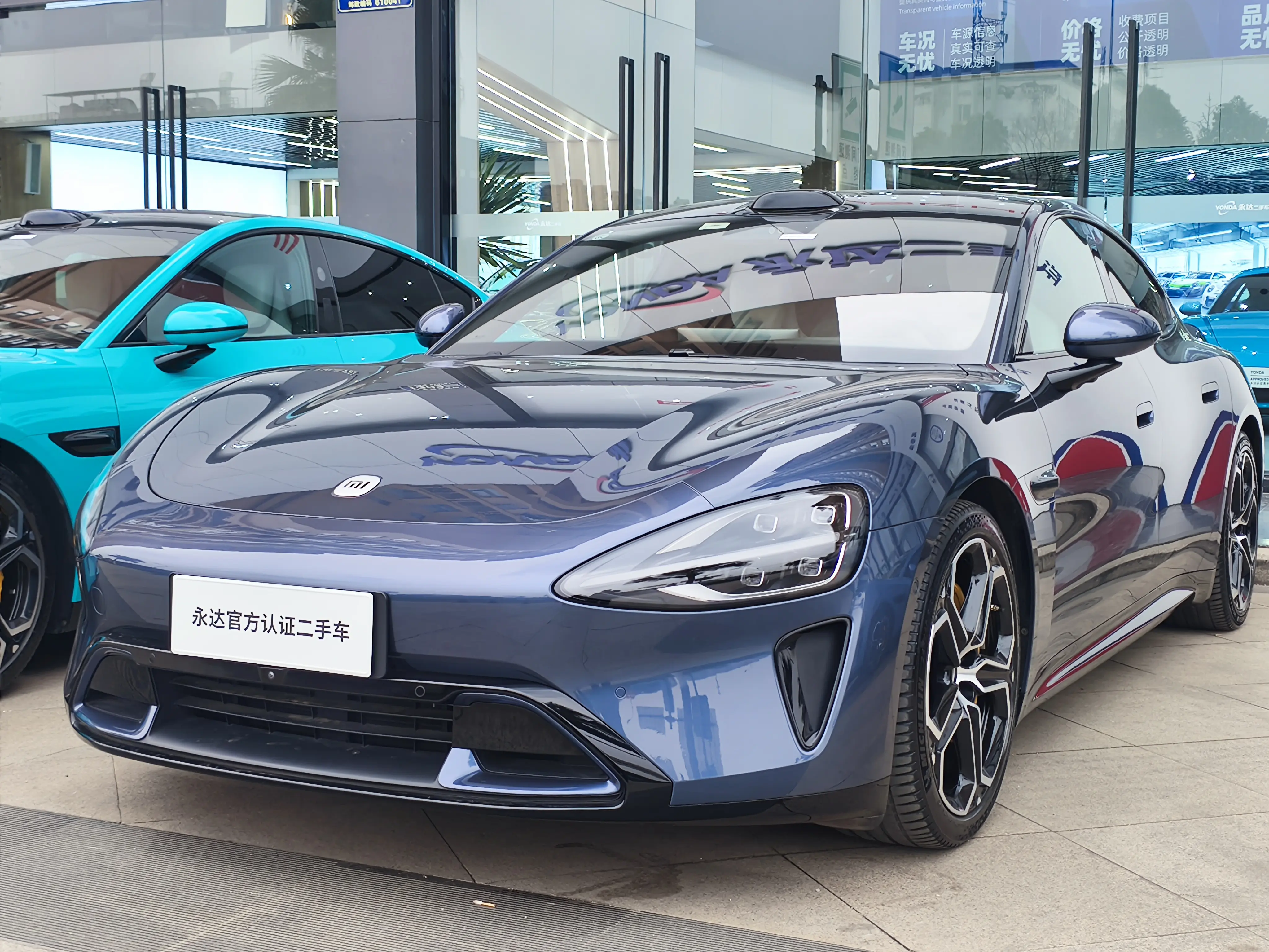 Xiaomi car Xiaomi SU7  из Китая