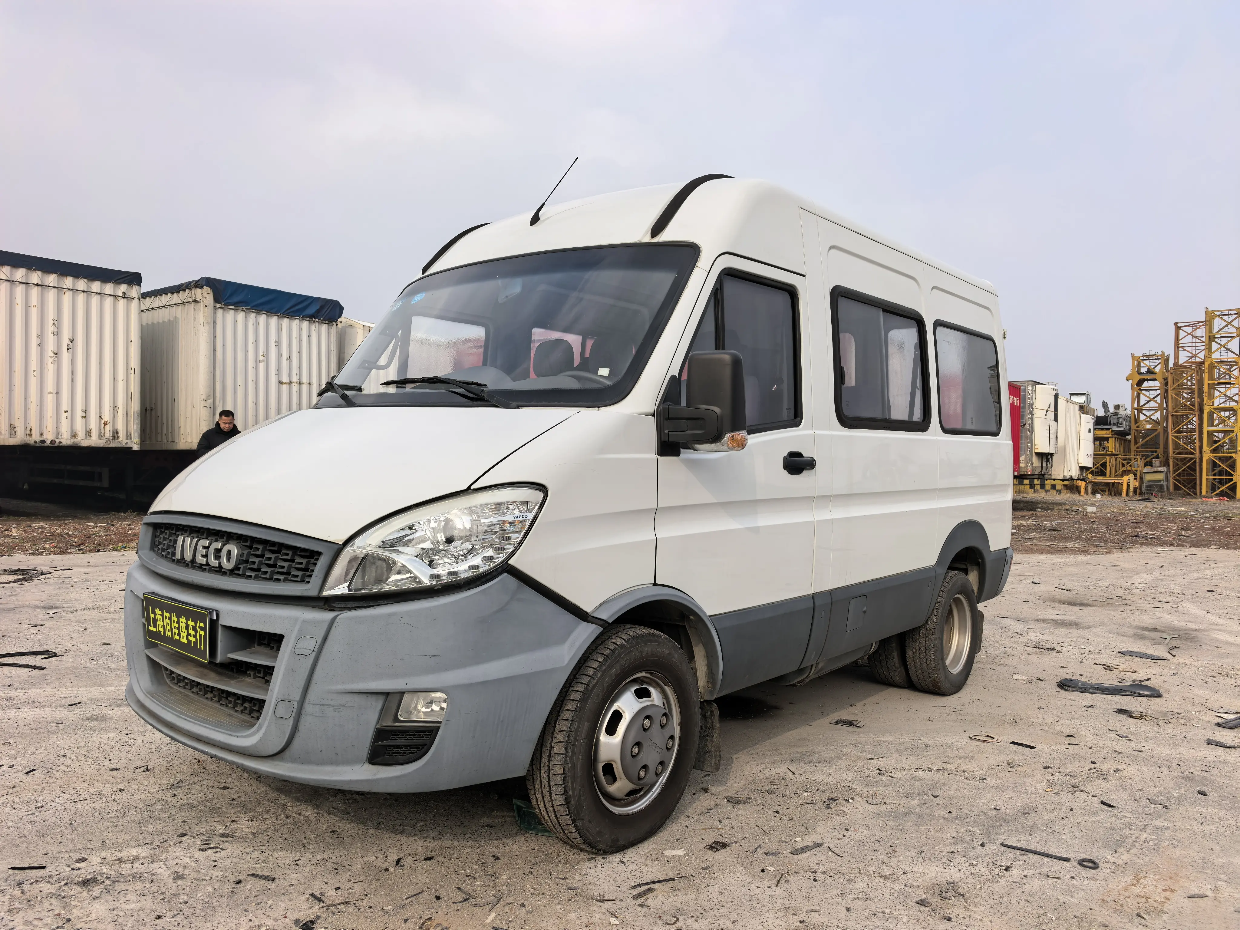 Iveco Bodhi  из Китая