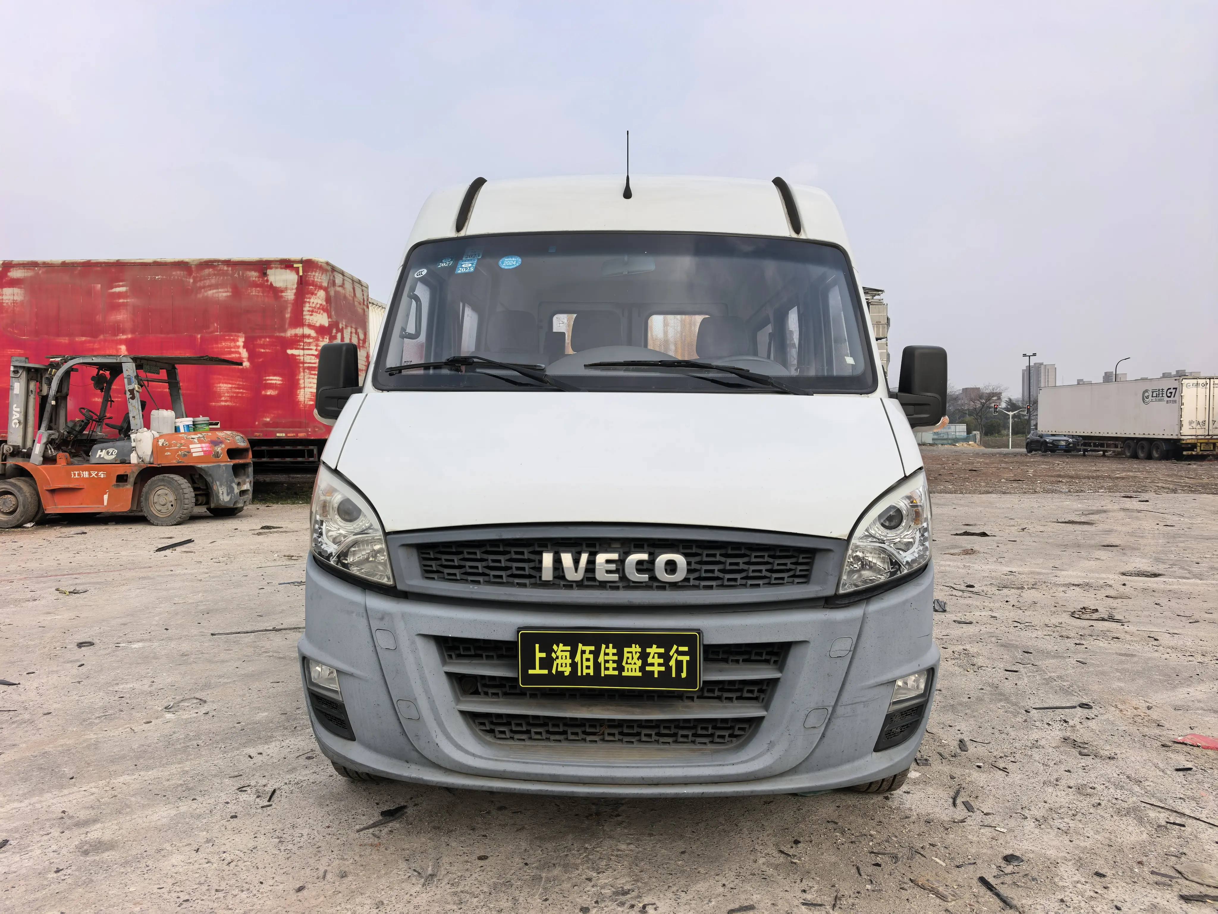 Iveco Bodhi  из Китая