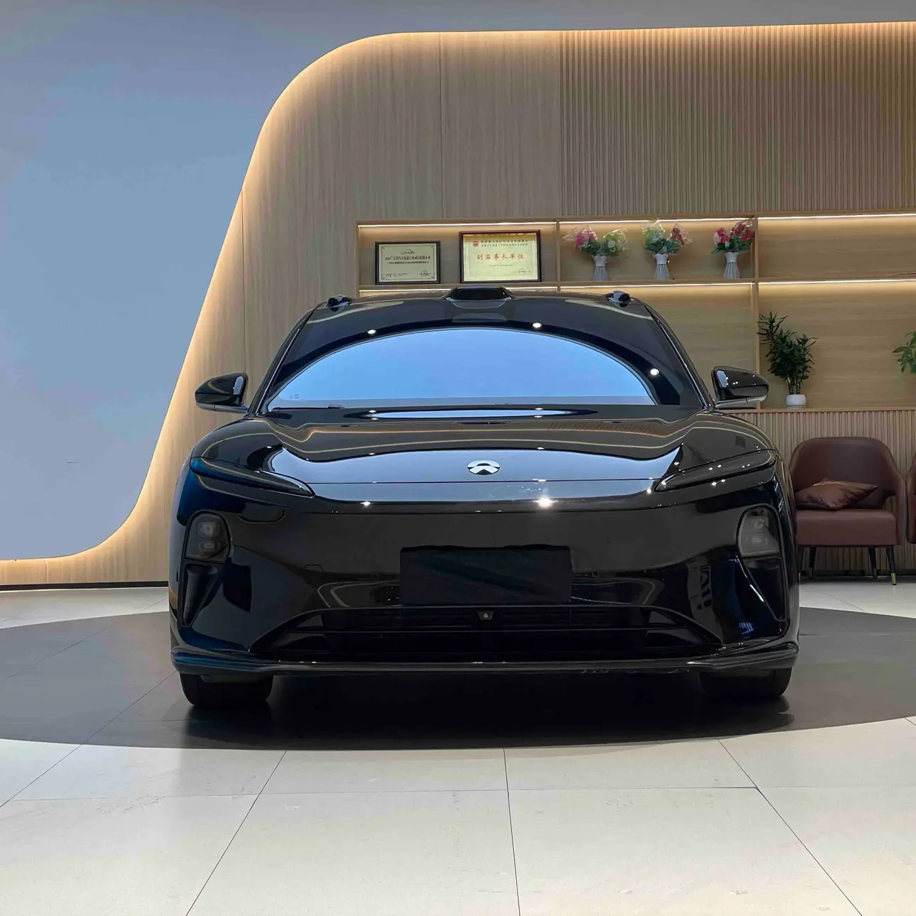 NIO ET5T  из Китая