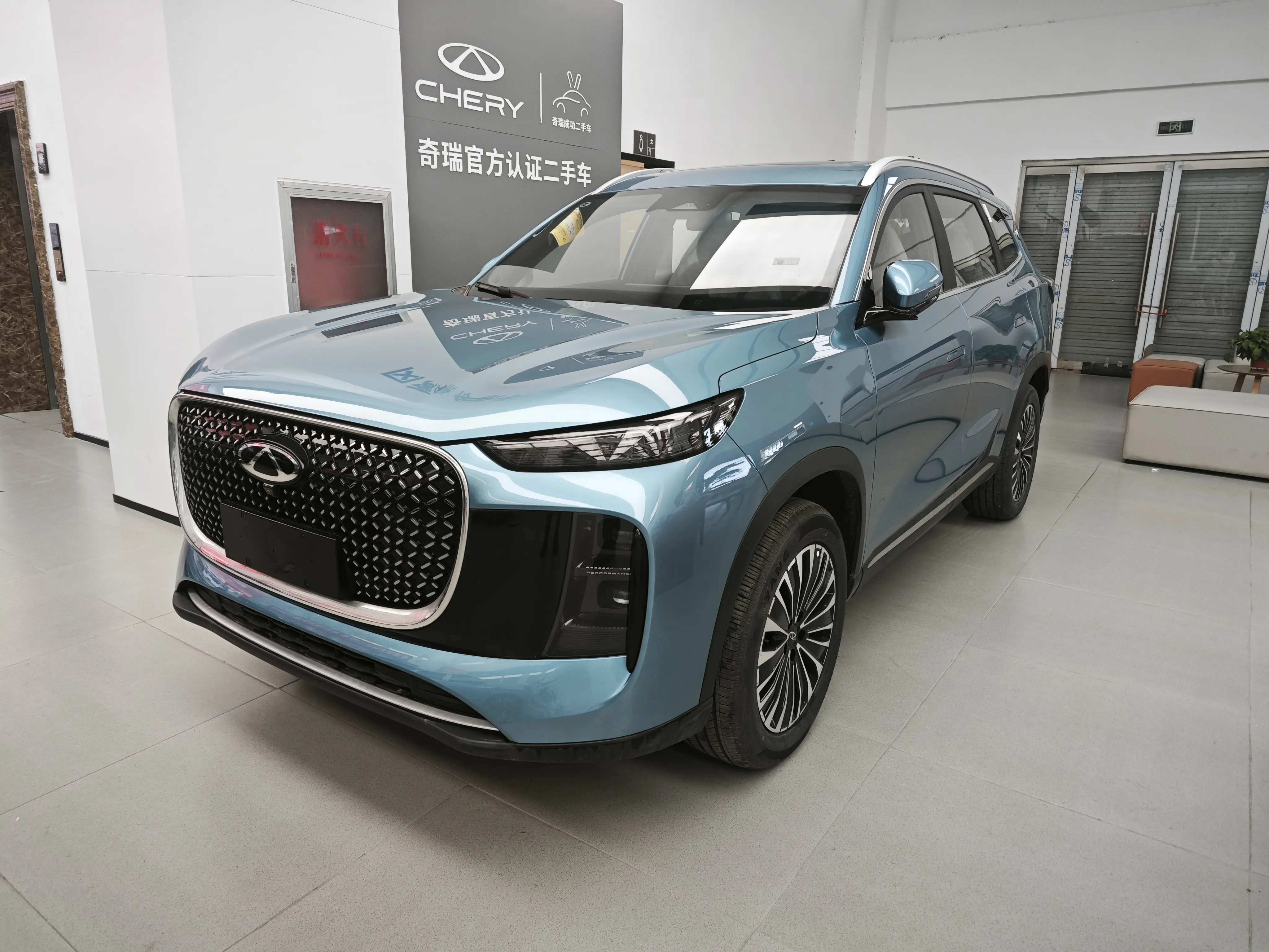 Chery Tiggo 8 PLUS C-DM  из Китая