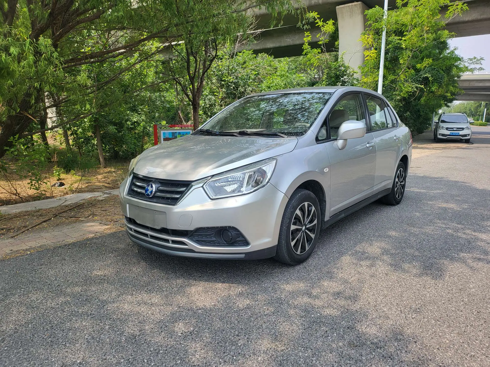 Kai Chen Venucia D50  из Китая