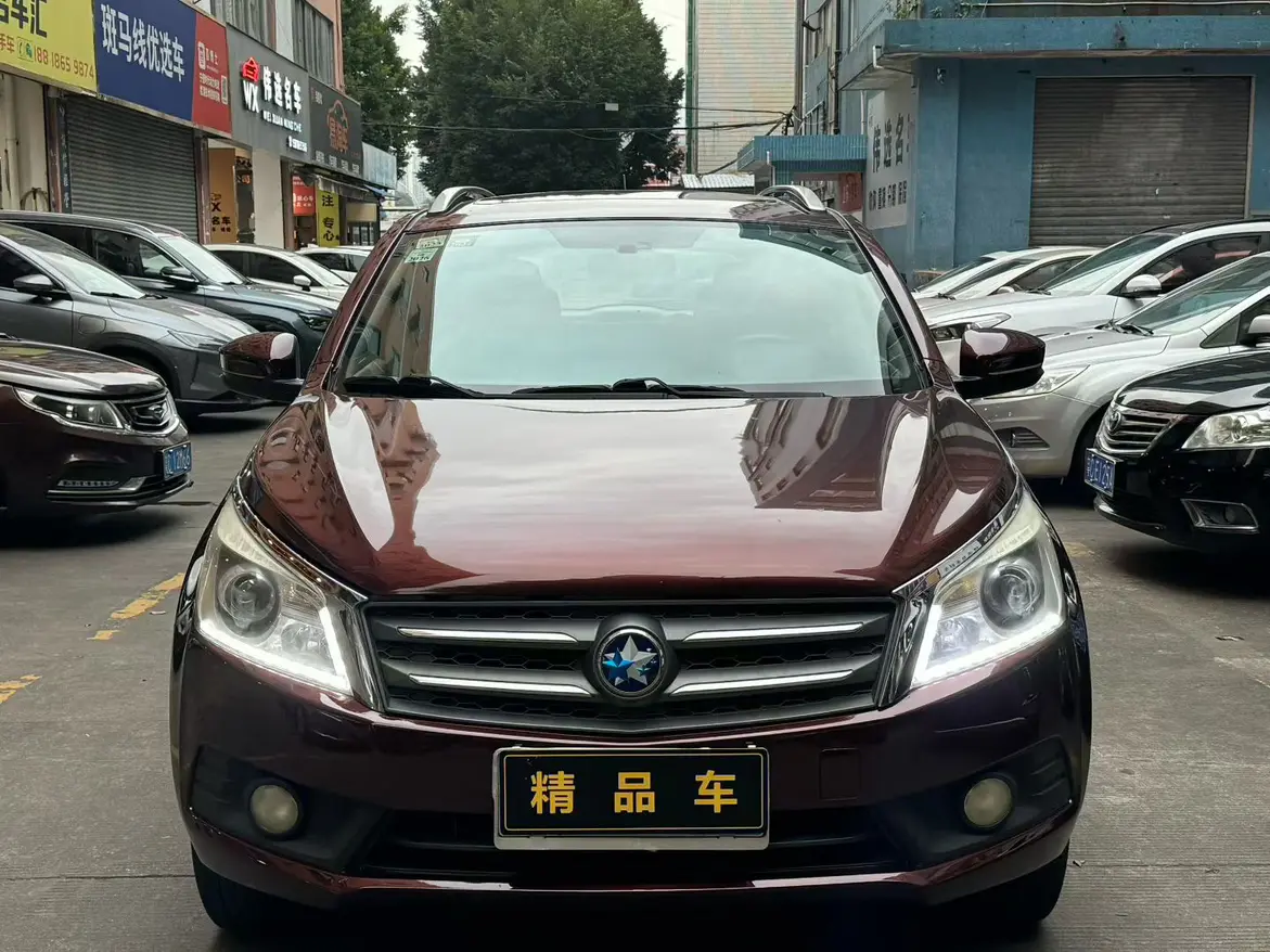 Kai Chen Venucia T70  из Китая