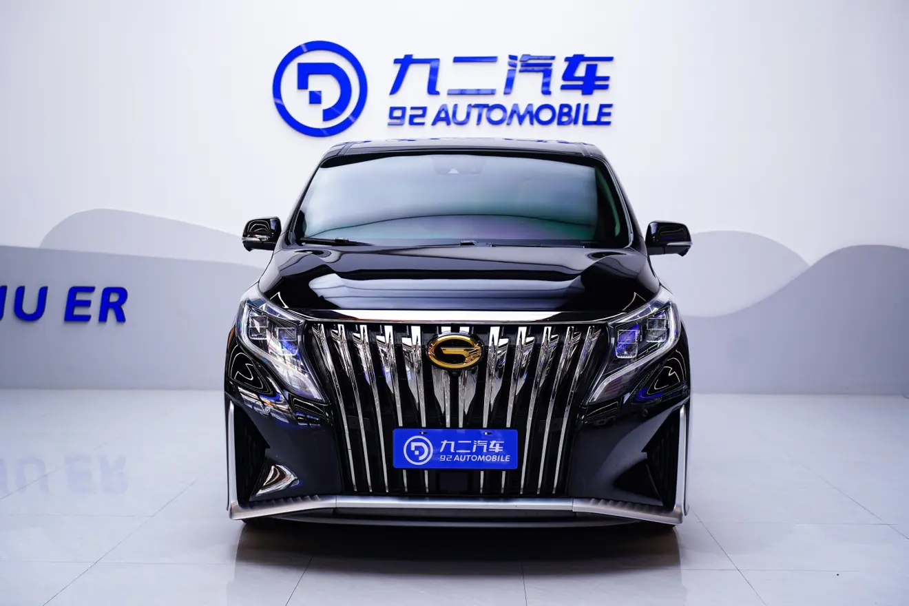 GAC Trumpchi M8  из Китая