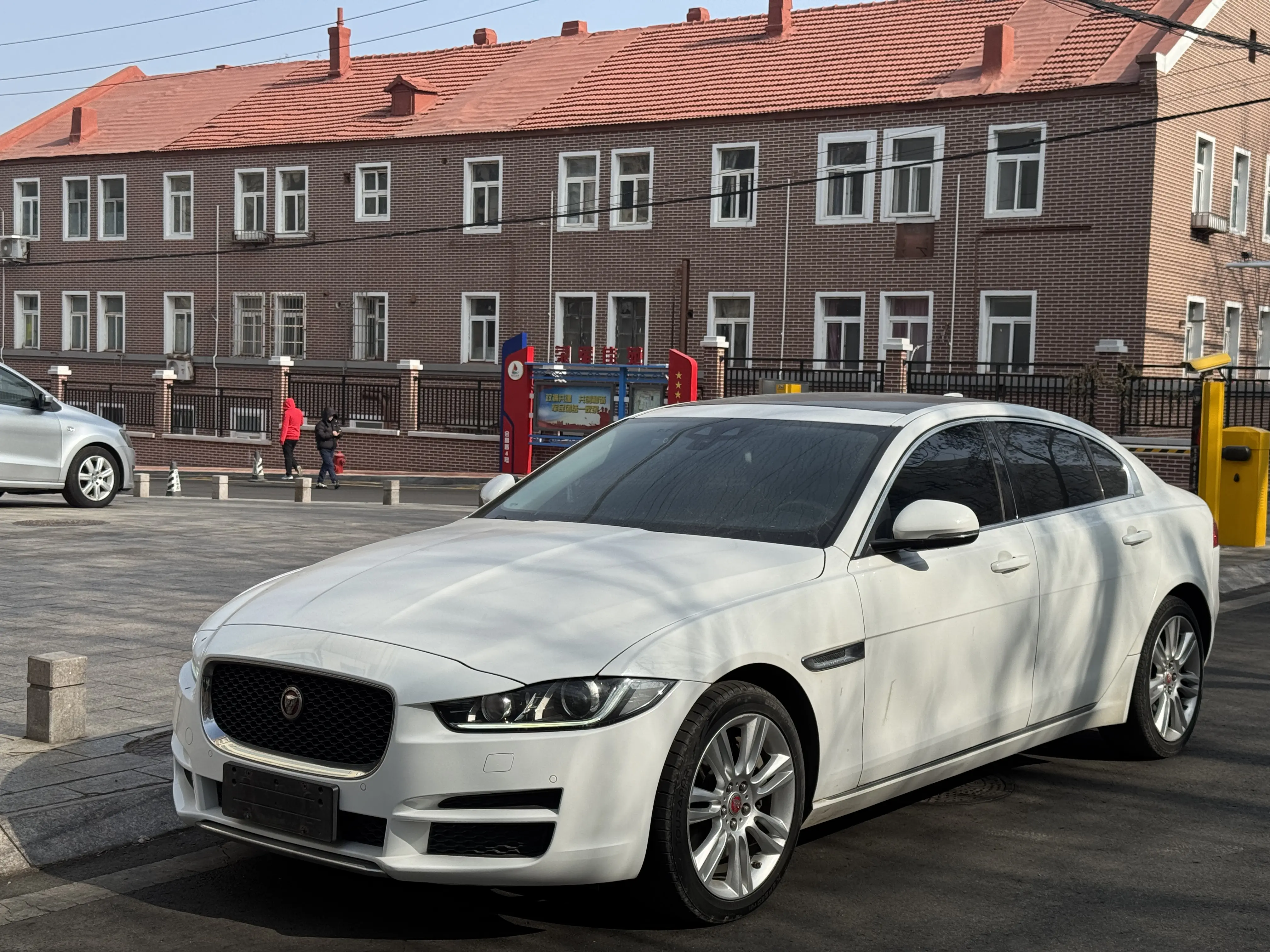 Jaguar XEL  из Китая