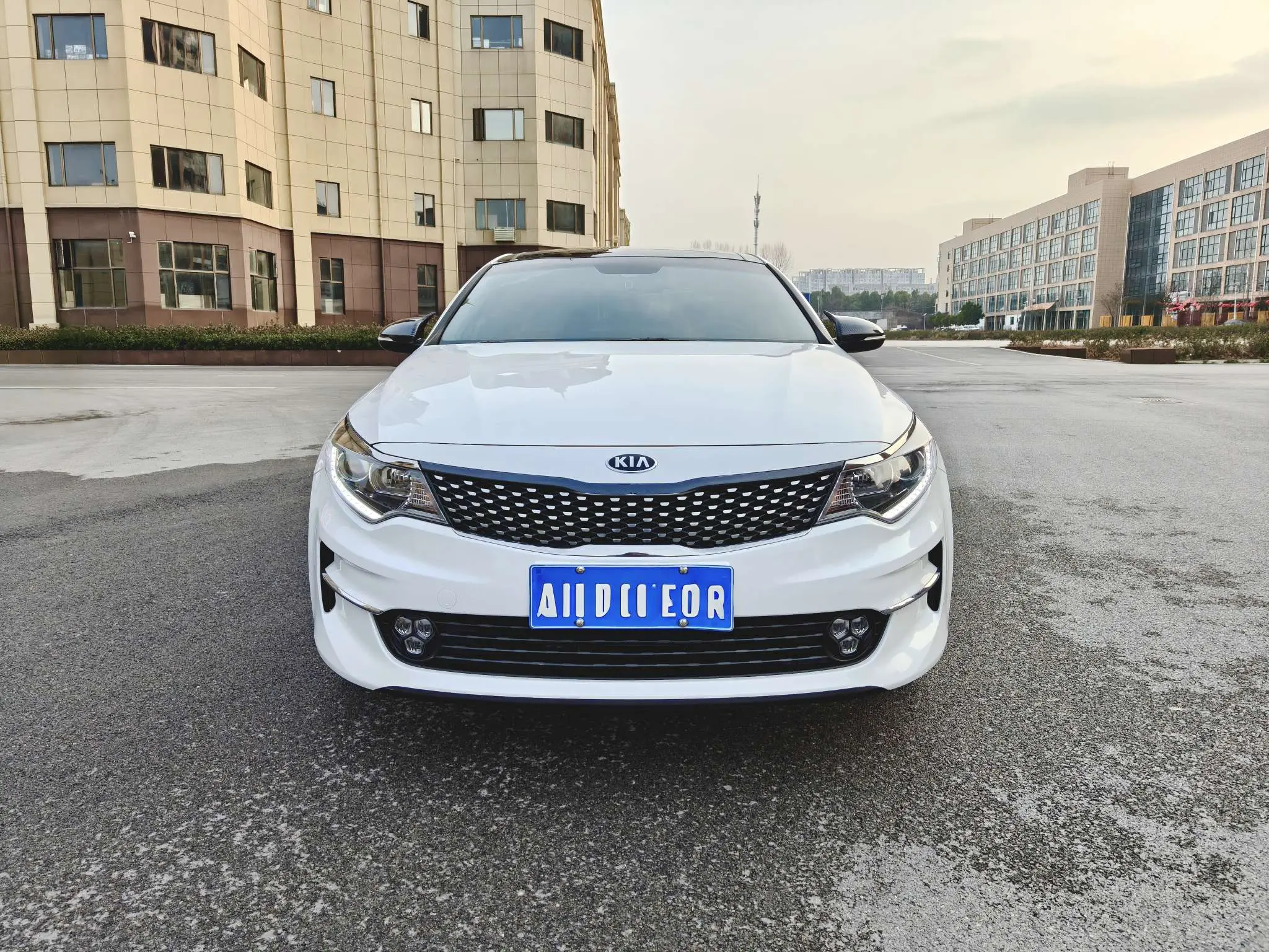 Kia K5  из Китая