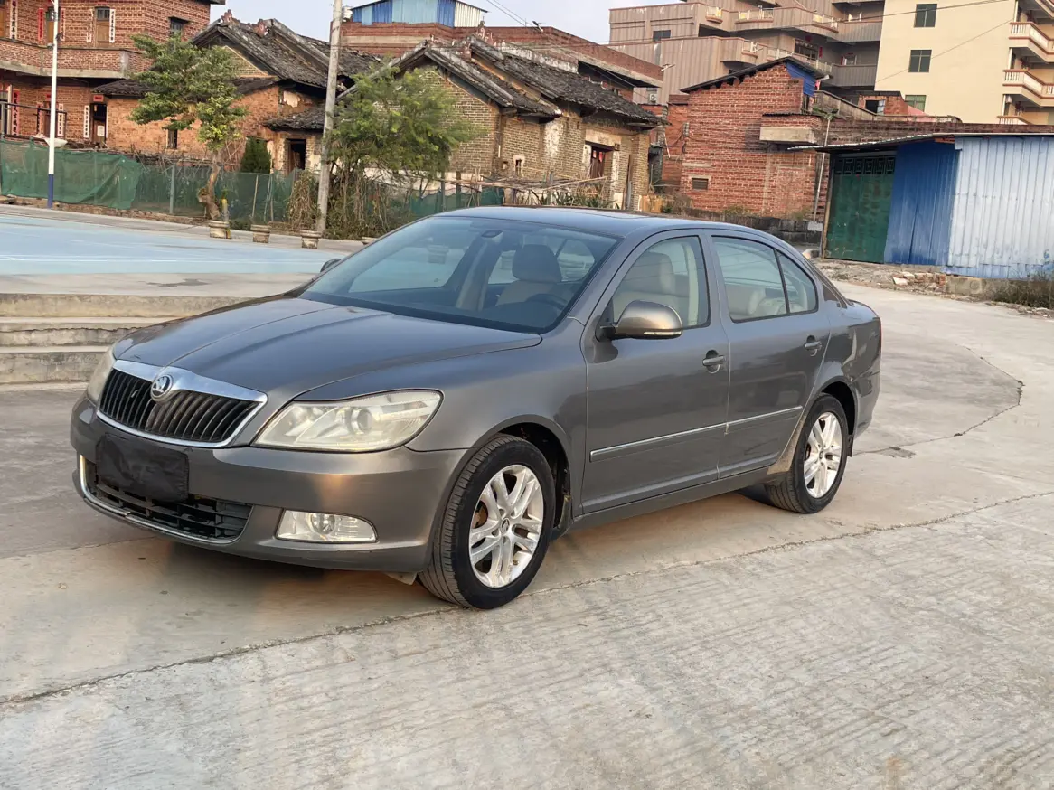 Skoda Octavia  из Китая
