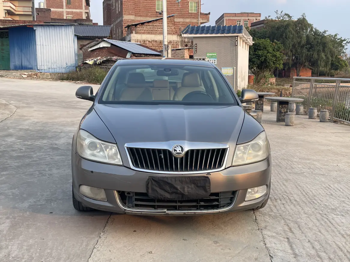 Skoda Octavia  из Китая