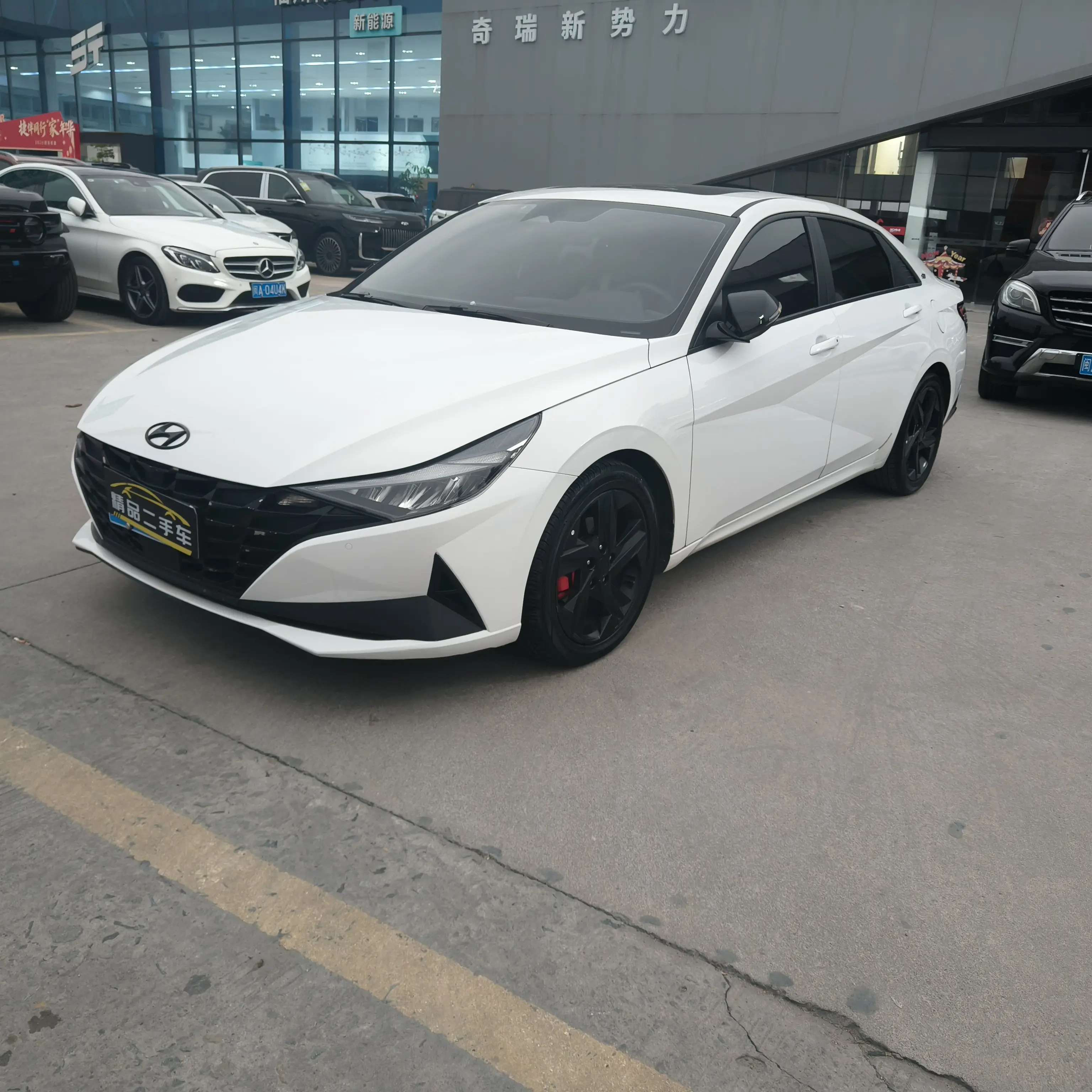 Hyundai Elantra  из Китая