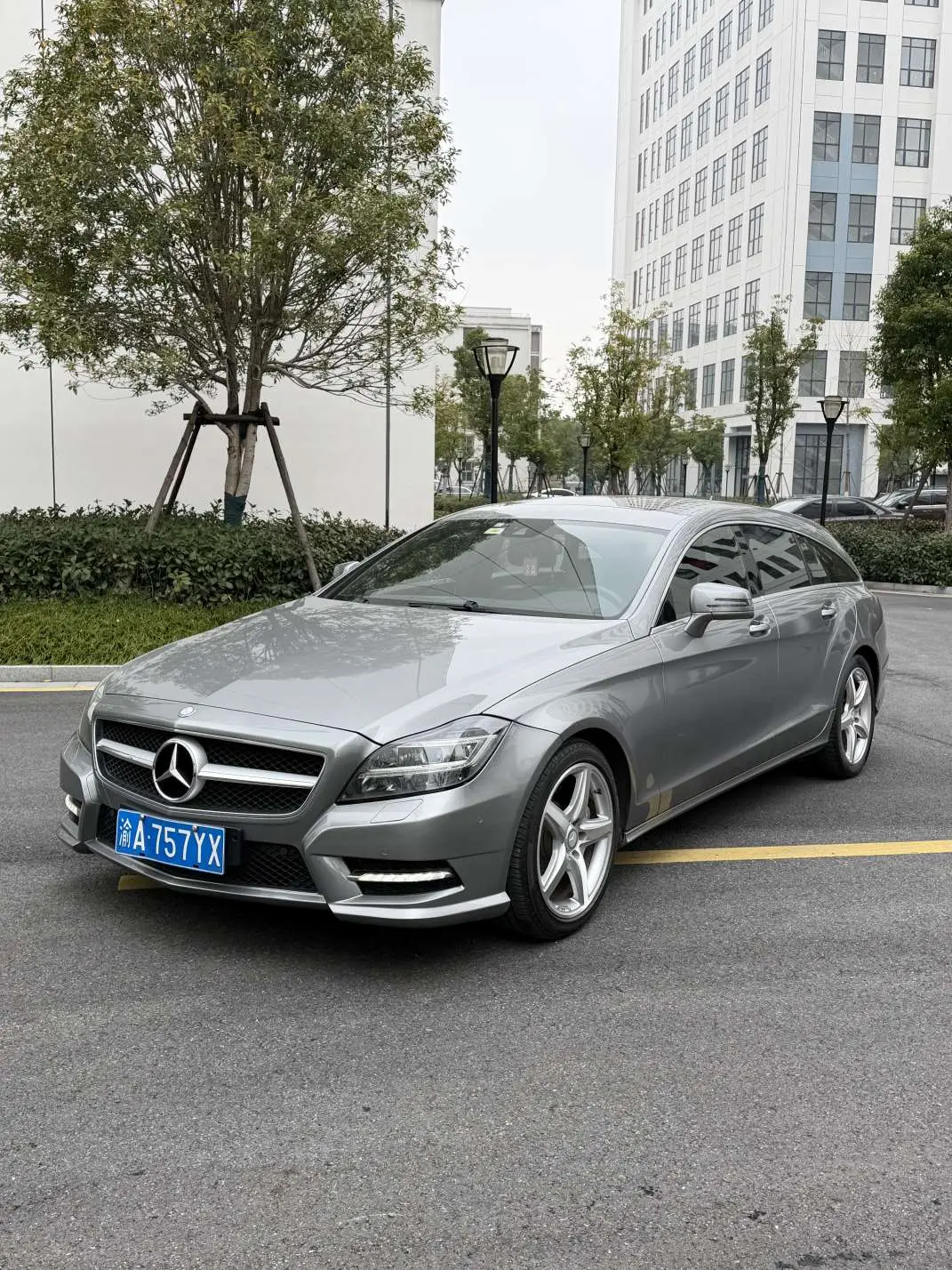 Mercedes-Benz Mercedes Benz CLS  из Китая