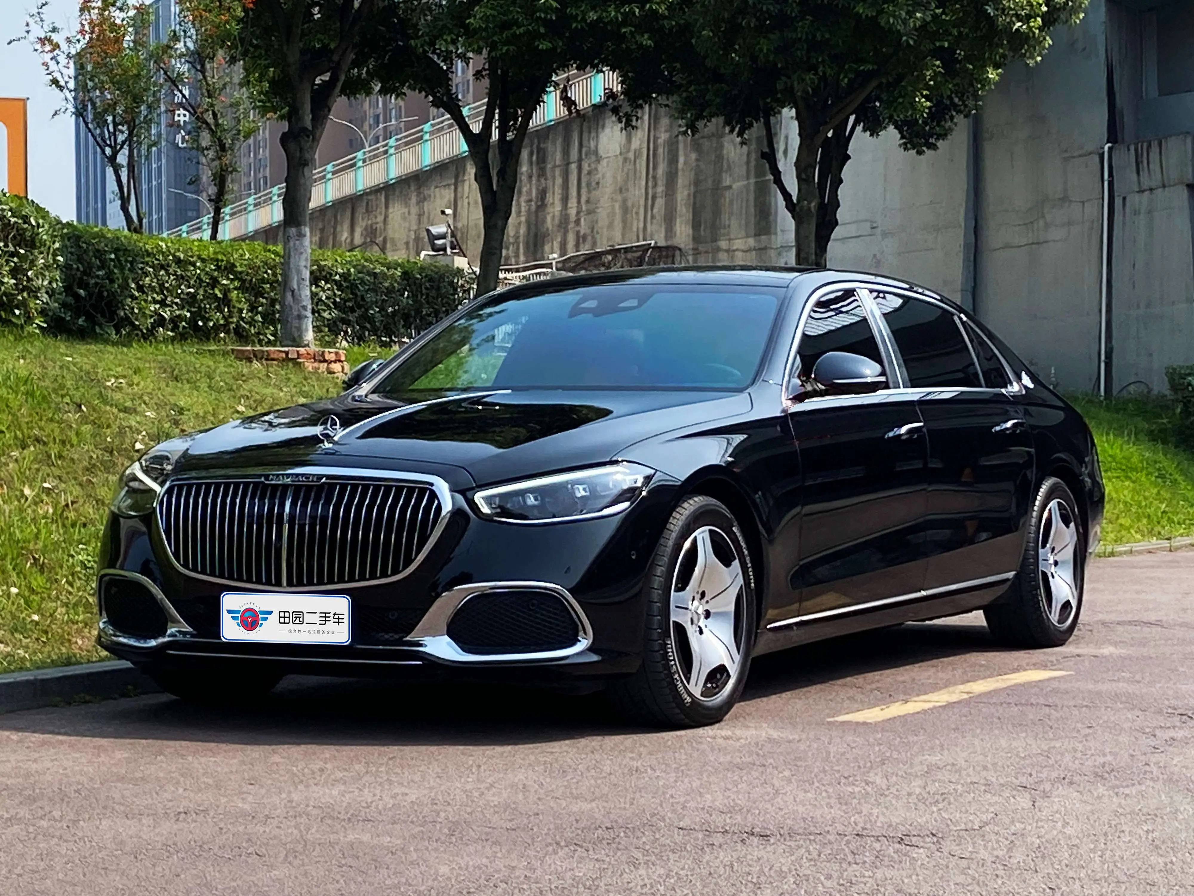 Mercedes-Benz Maybach S-Class