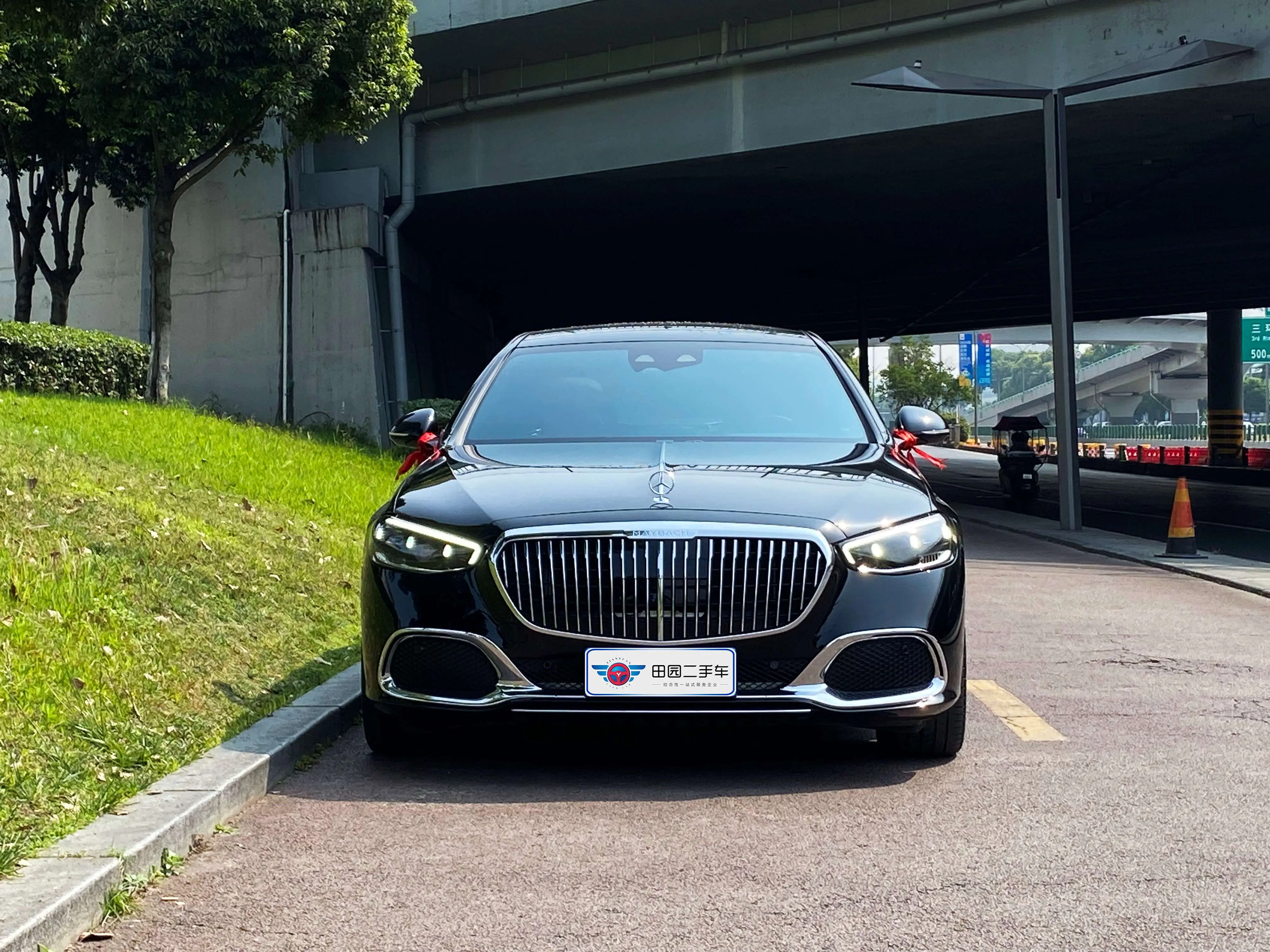 Mercedes-Benz Maybach S-Class