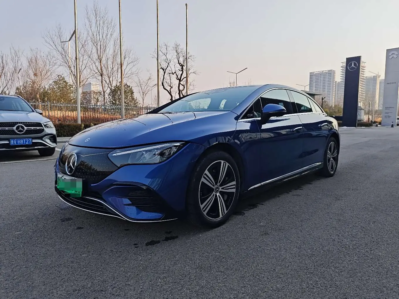 Mercedes-Benz EQE  из Китая