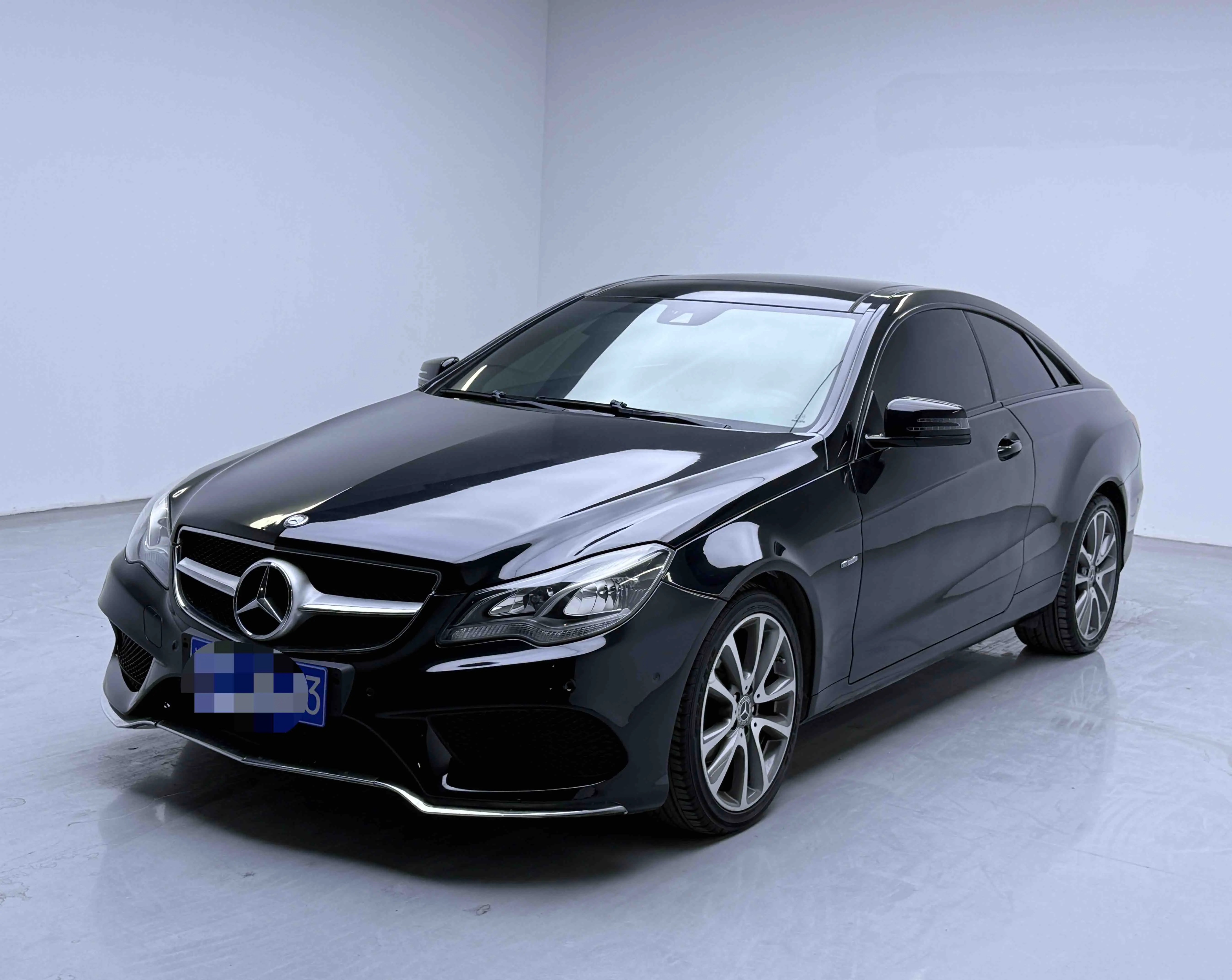 Mercedes-Benz E-Class  из Китая