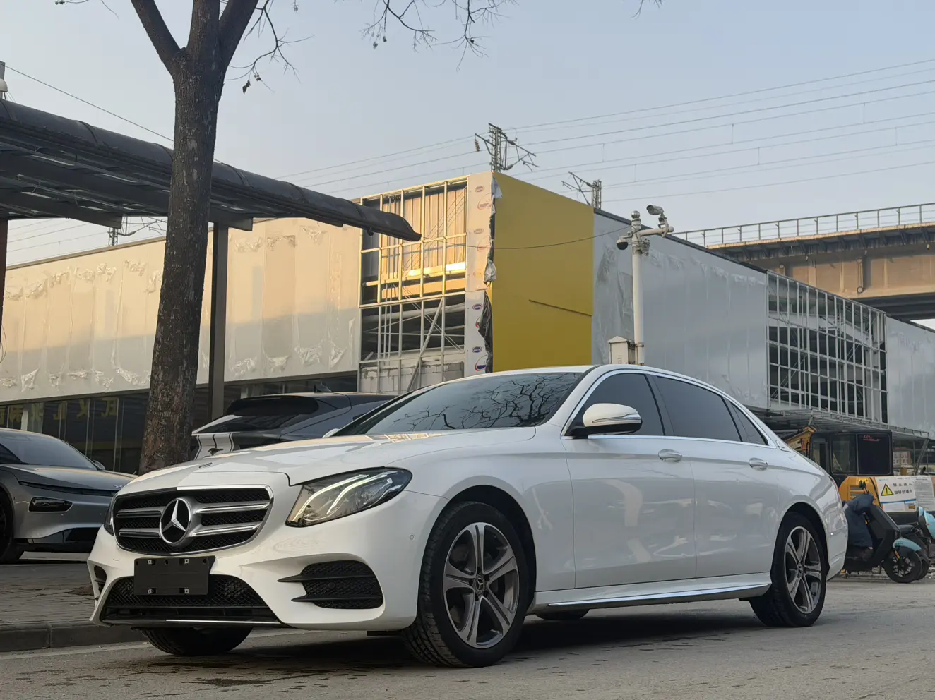 Mercedes-Benz E-Class  из Китая