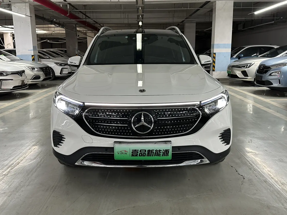 Mercedes-Benz EQB  из Китая