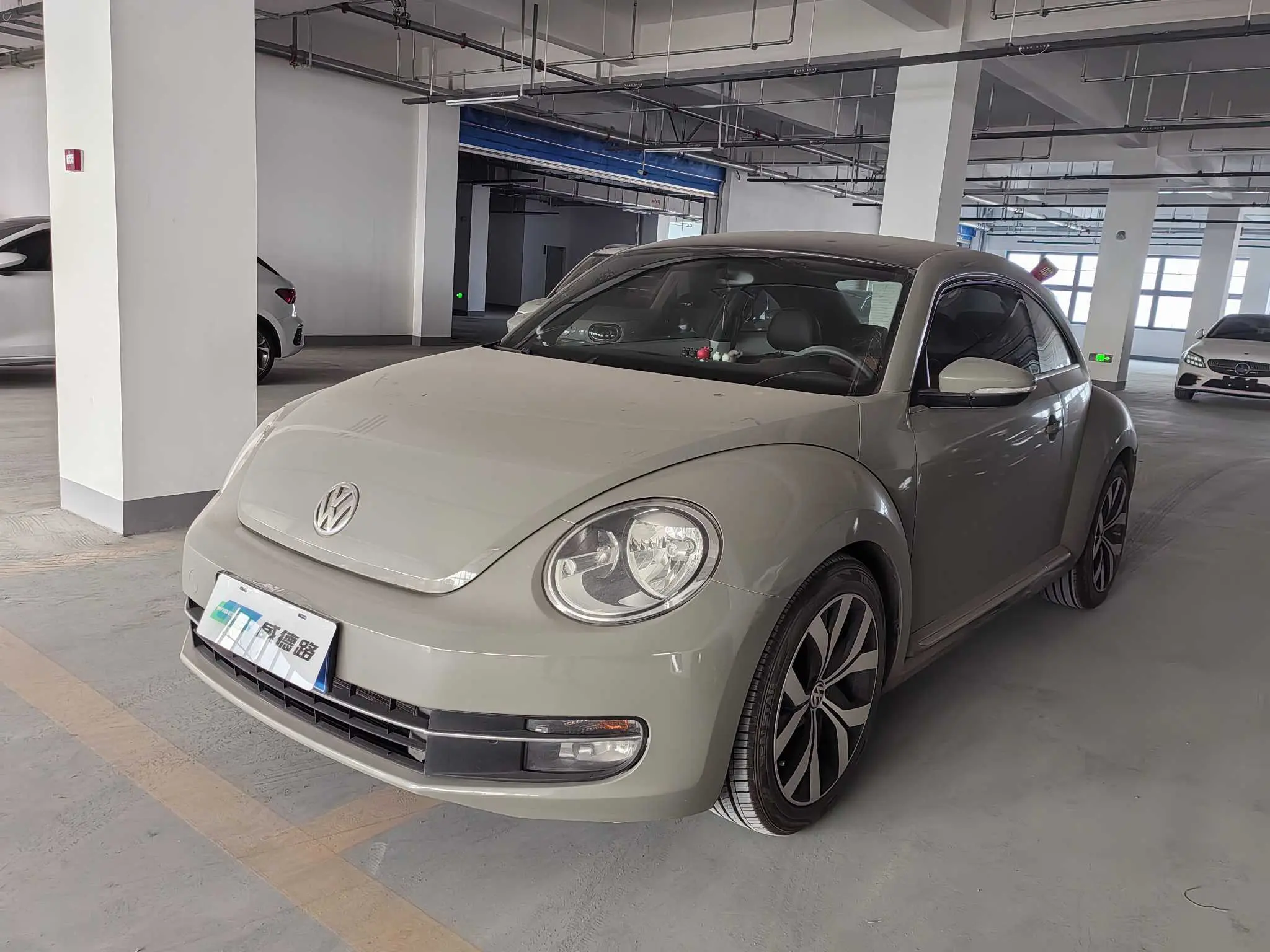 Volkswagen Beetle  из Китая