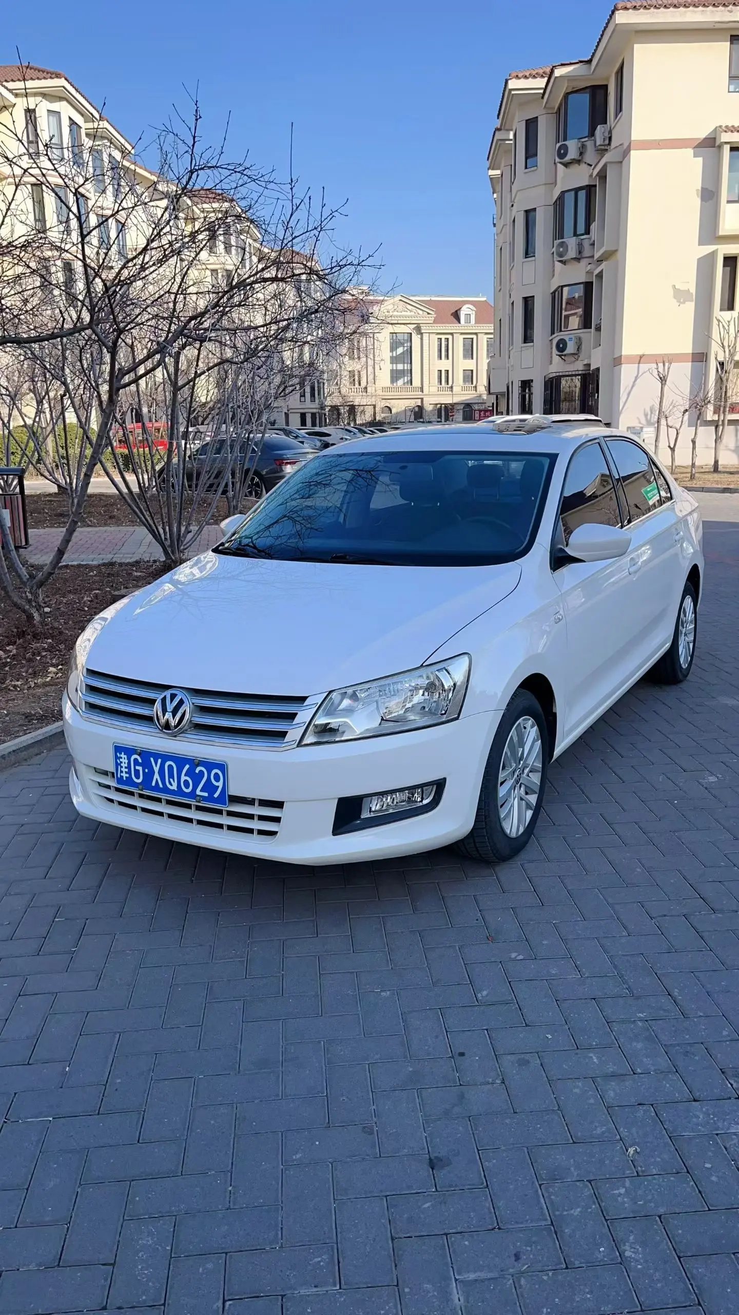 Volkswagen Santana  из Китая