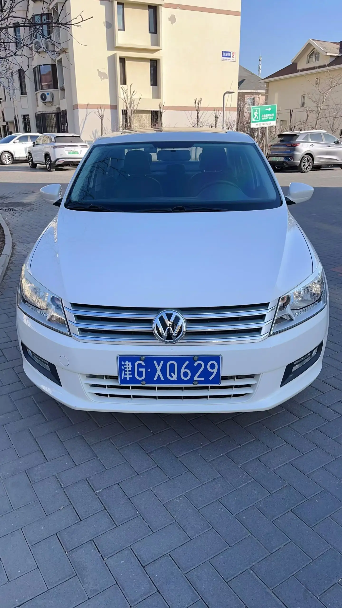 Volkswagen Santana  из Китая