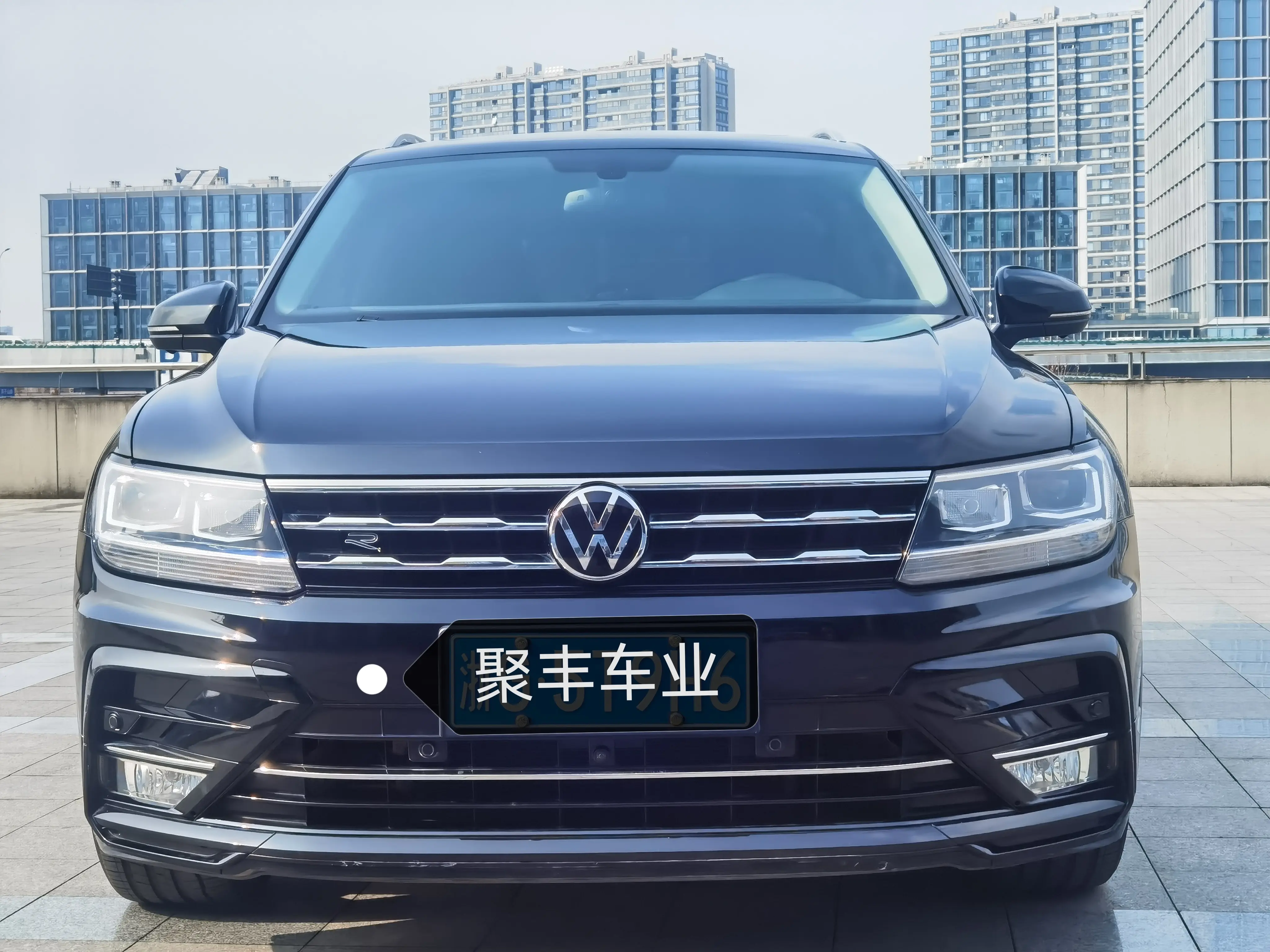 Volkswagen Tiguan L  из Китая