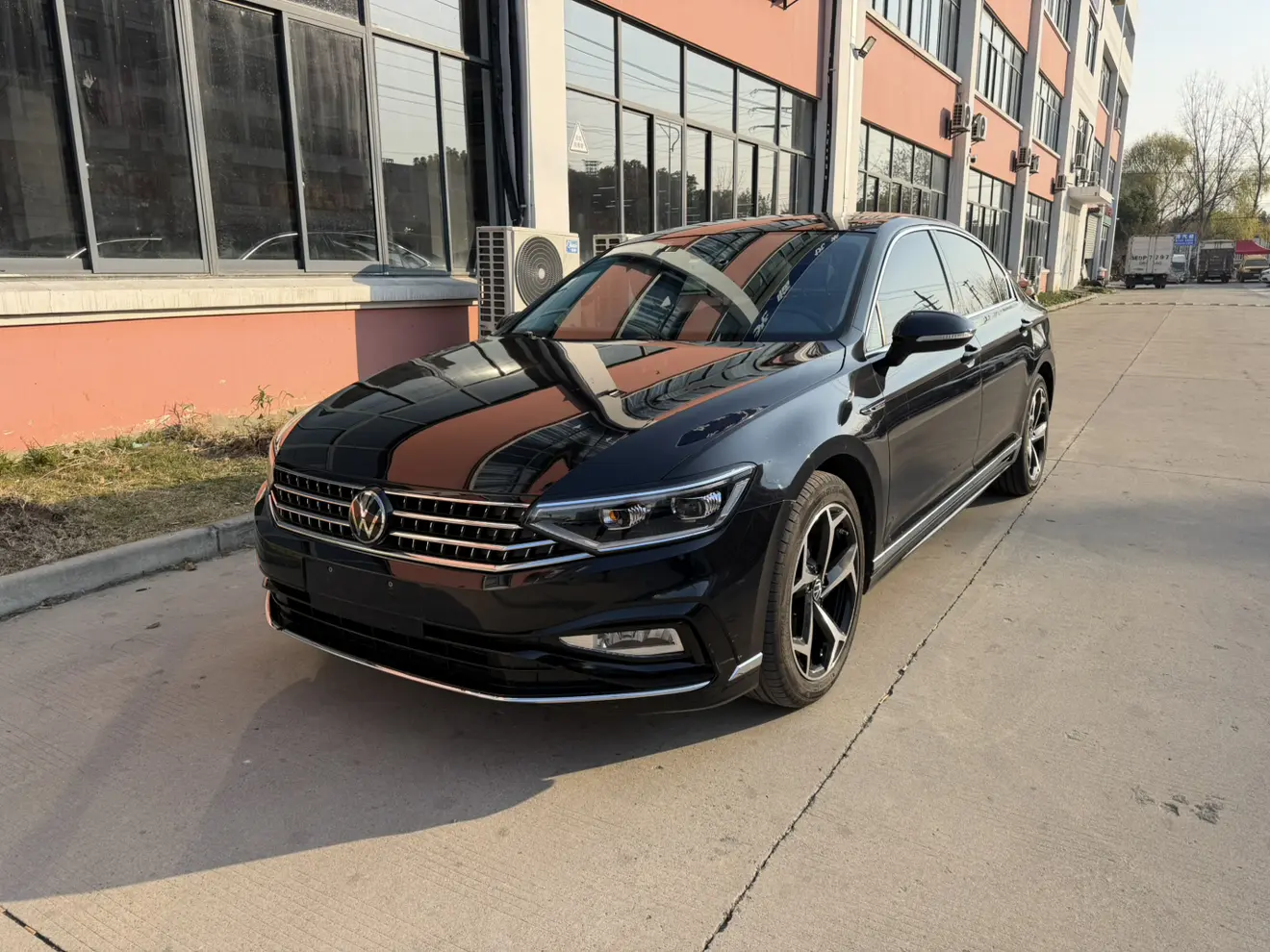 Volkswagen Magotan  из Китая